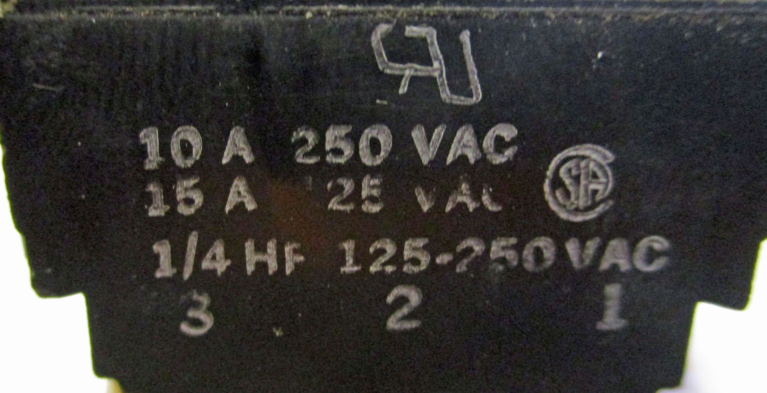 Switch Toggle Momentary 125-250 Vac