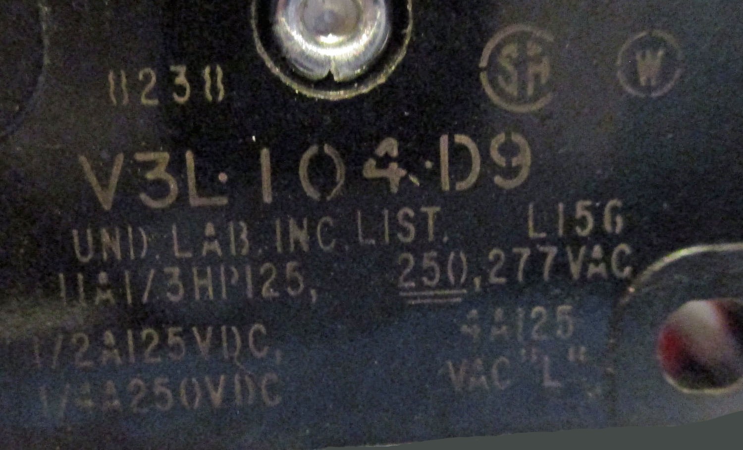 Door Switch, 125/250/277VAC 5 Switch Door 125/250/277VAC