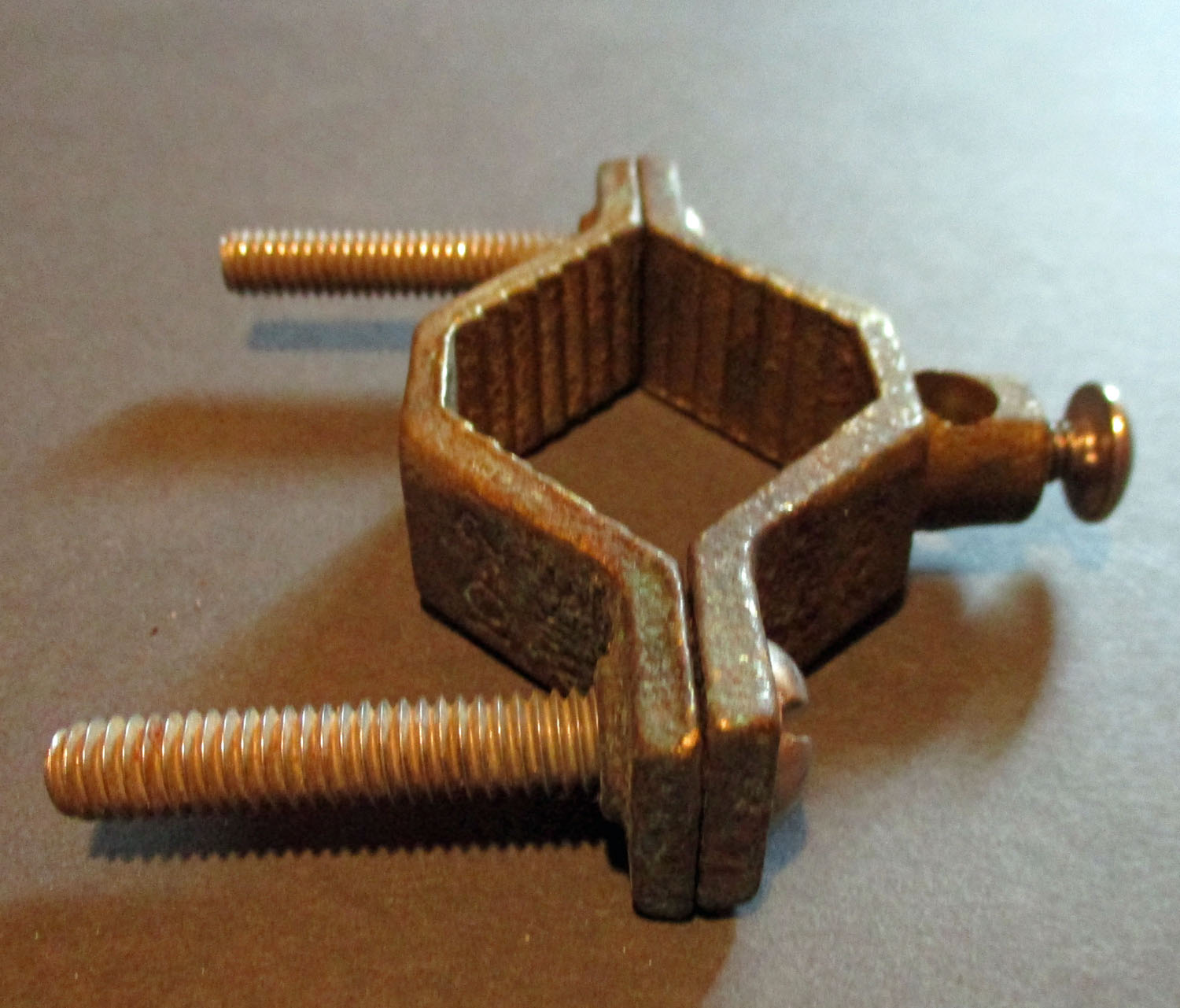 Clamp For 1 1/4&Amp;Quot;-1 1/2&Amp;Quot; Pipe