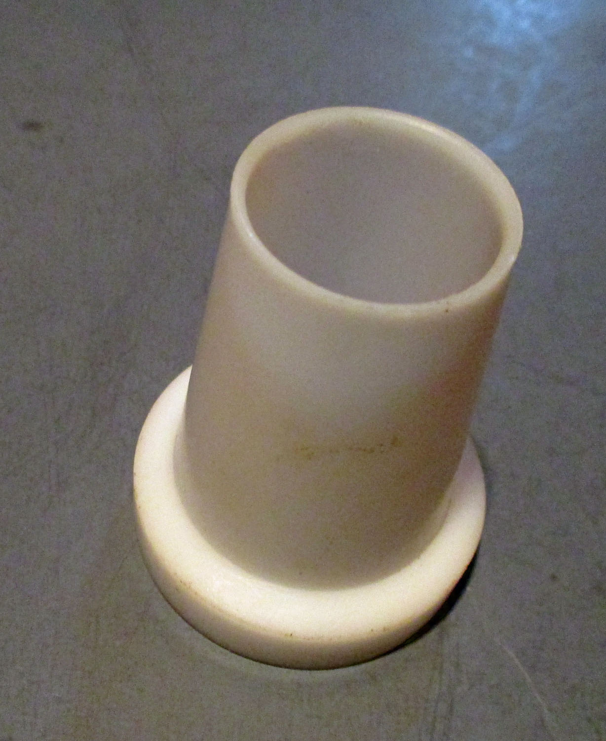 Nipple, Plastic, 2 1/2"L 4 Nipple Plastic 2 1/2"L