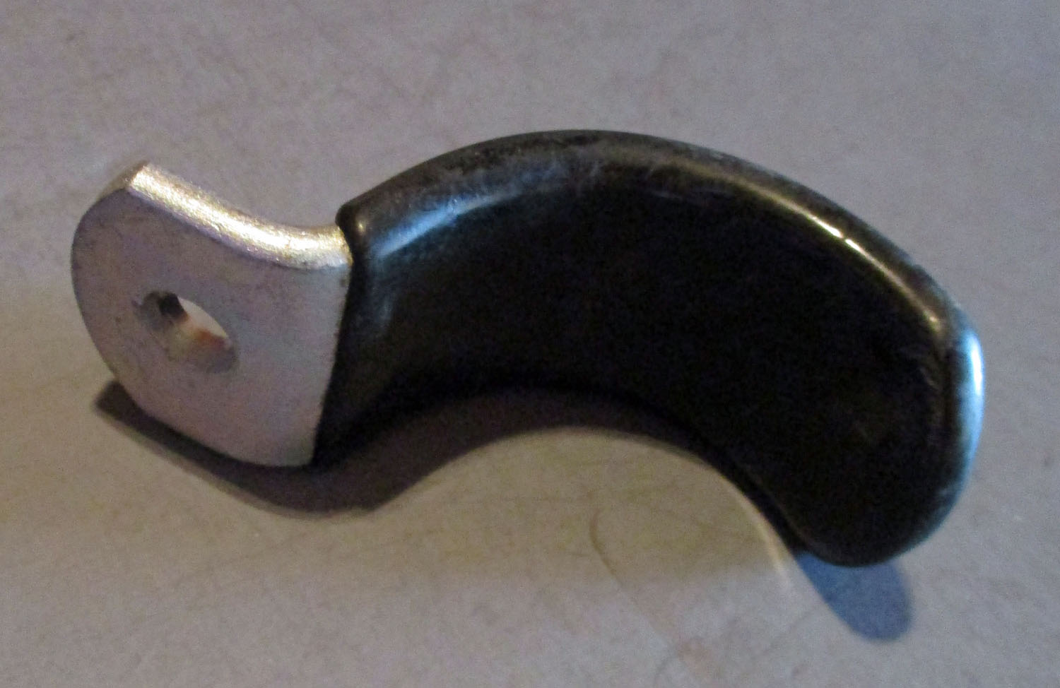 Pipeline Holder Kit for 2" Pipe, Incomplete 6 Kit Pipe Holder Bracket for 2" Pipe Incomplete