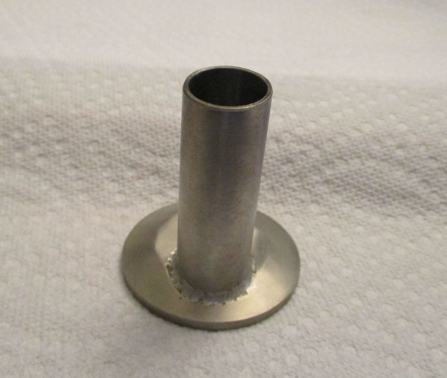 Cap with Nipple 1.5 x .75 4 Cap with Nipple 1.5 x .75