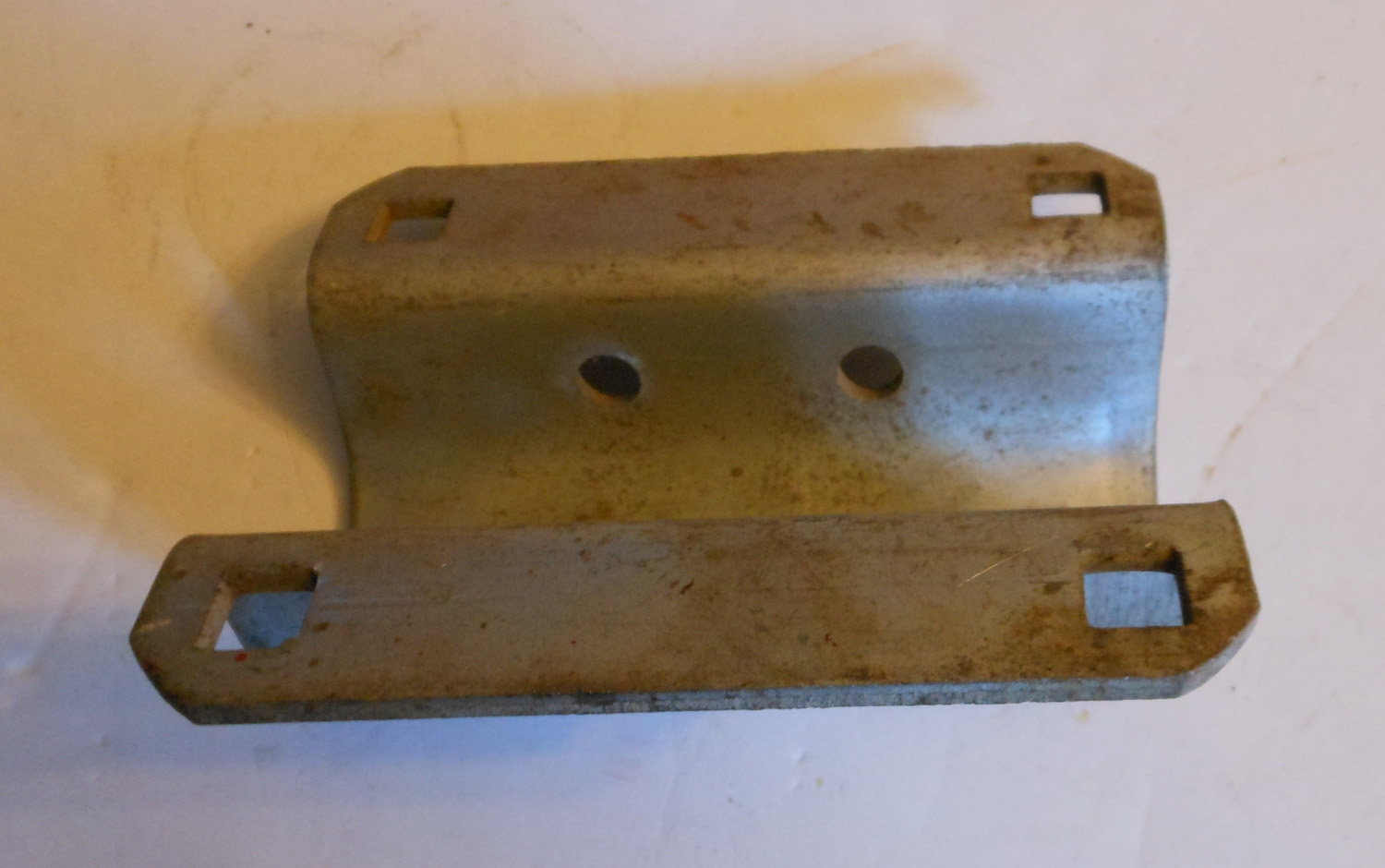 Clamp Half Metal Pipe 4 3/4&Amp;Quot;L