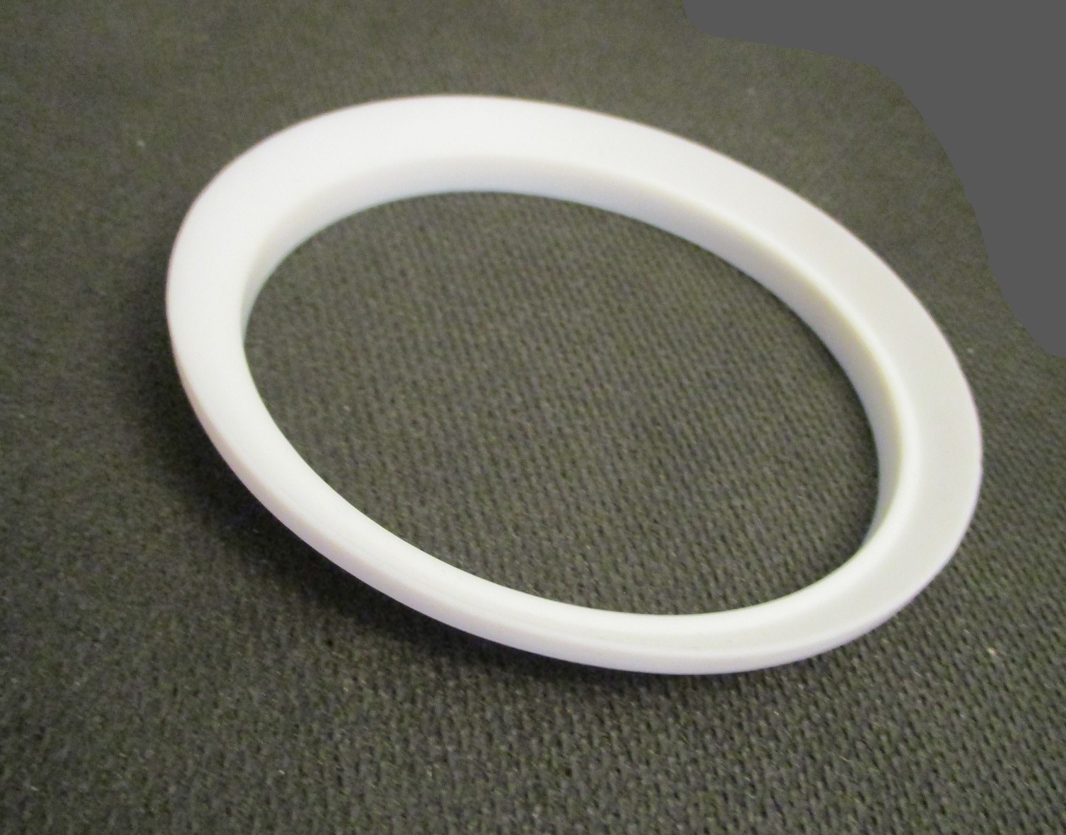 Gasket, 3" Teflon Bevel Seat 2 7/8"ID 4 Gasket 3" Teflon Bevel Seat 2 7/8"ID