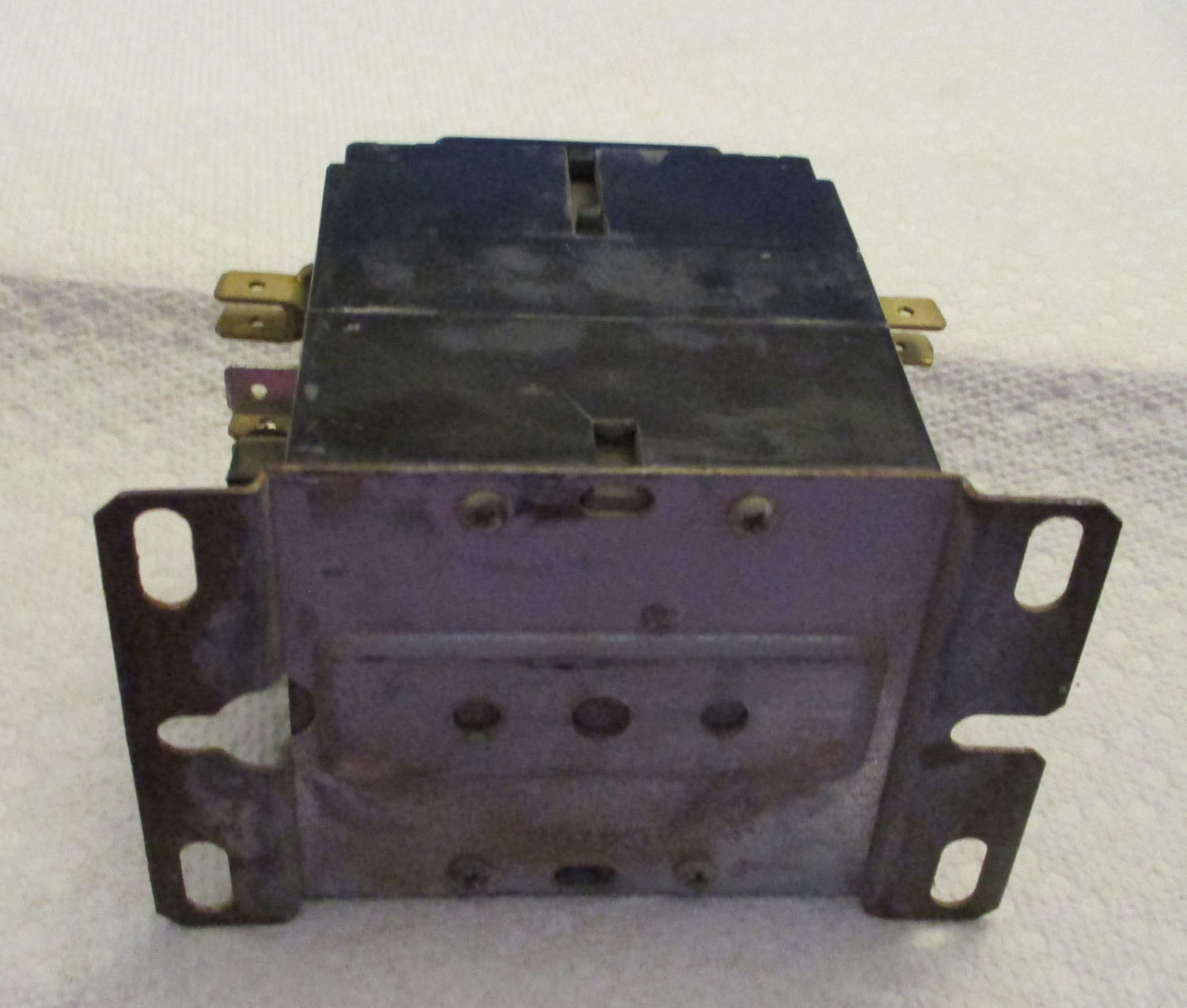 Contactor 3 Pole Defined Purpose 120-600Vac 40Amp 2-20Hp