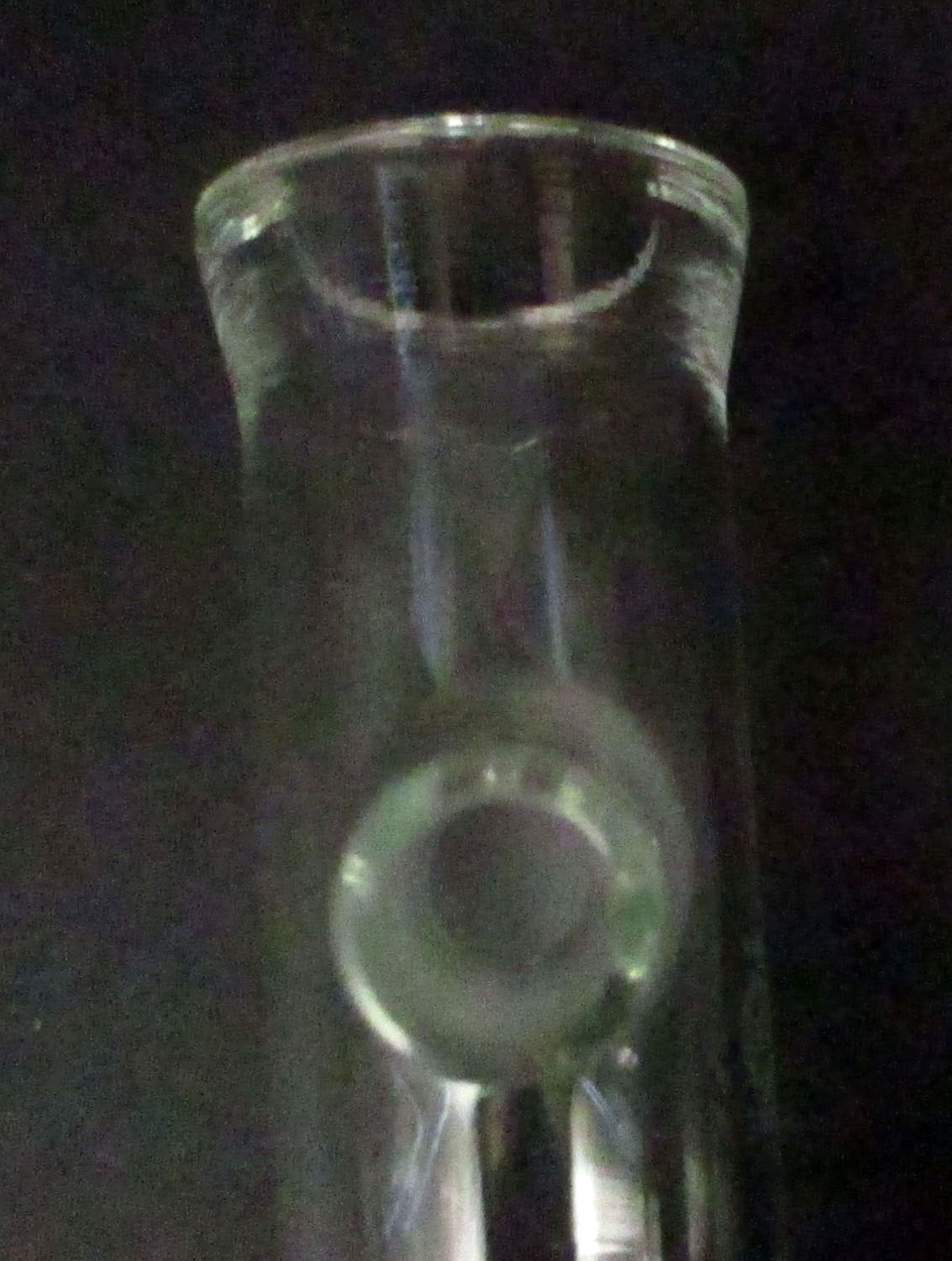Pipe 1 1/2" Glass w/Nipple 4 Pipe 1 1/2" Glass w/Nipple