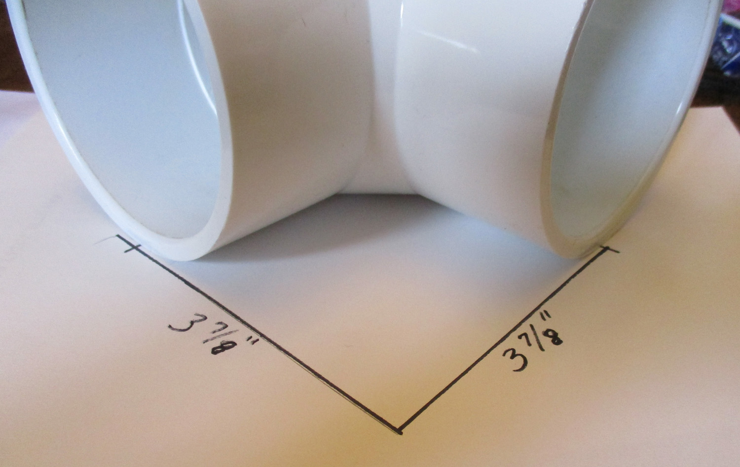 Elbow, PVC 90°, 3" SCH 40 5 Elbow, PVC 90°, 3" SCH 40