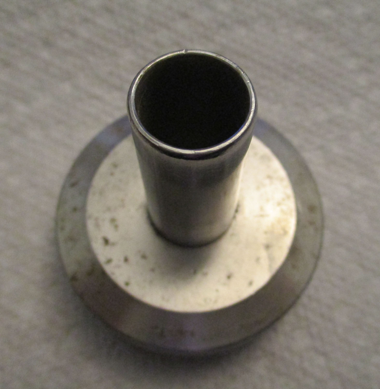 Nipple with End Cap 5/8" 4 Nipple with End Cap 5/8"
