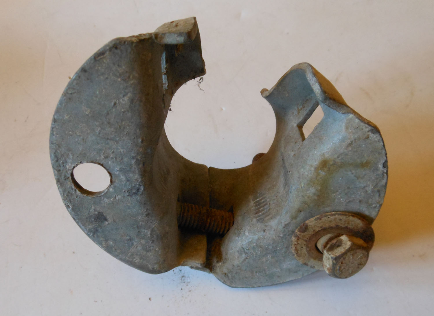 Clamp Wall 1 1/2"ID 4 Clamp Wall 1 1/2"ID