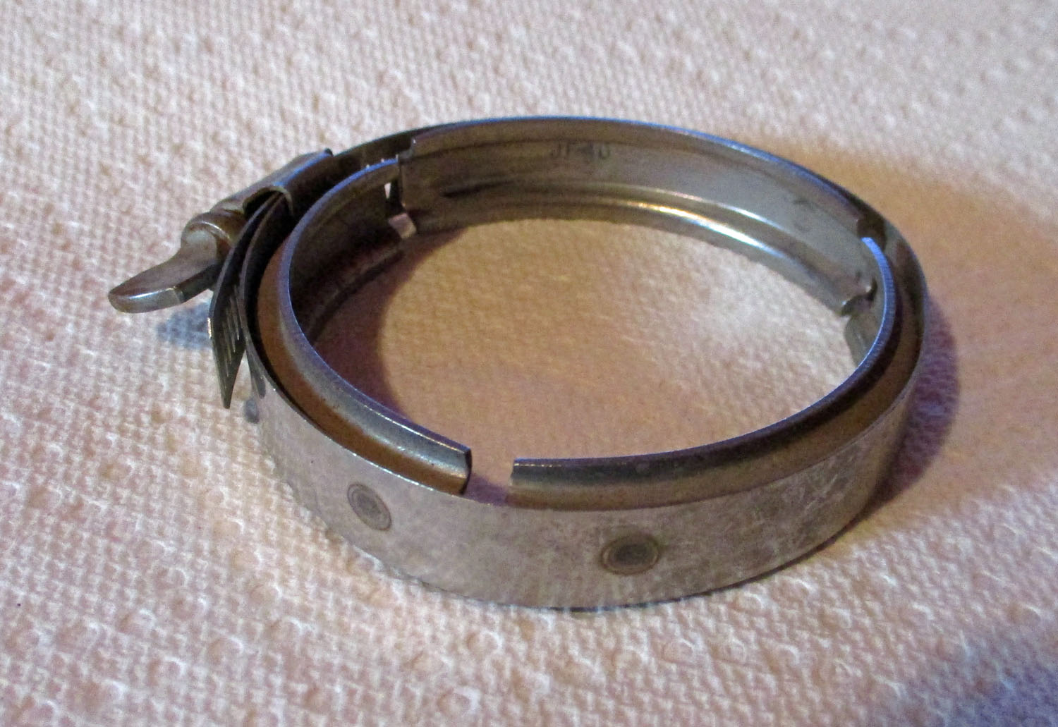 Clamp, V-Band for 2 1/2" Pipe 5 Clamp V-Band for 2 1/2" Pipe