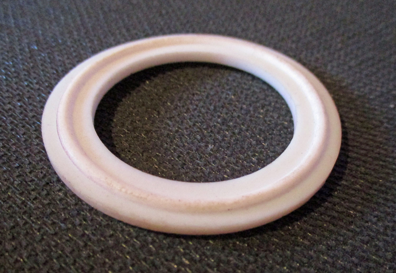 Gasket, Tri-Clover, Teflon for 1 1/2" Pipe 4 Gasket Tri-Clover for 1 1/2" Pipe