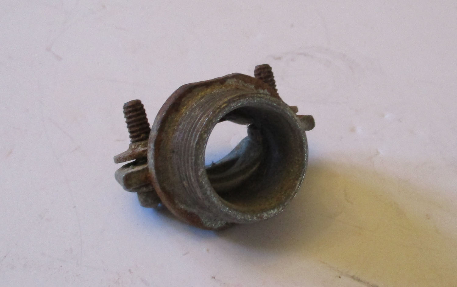 Connector 15/16" Conduit 6 Connector 15/16" Conduit