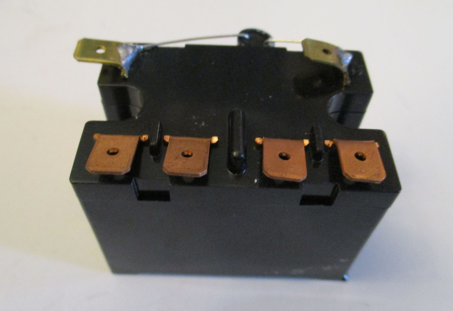 Relay For Liquid Level Control With Start Capacitor 100Μf 50V