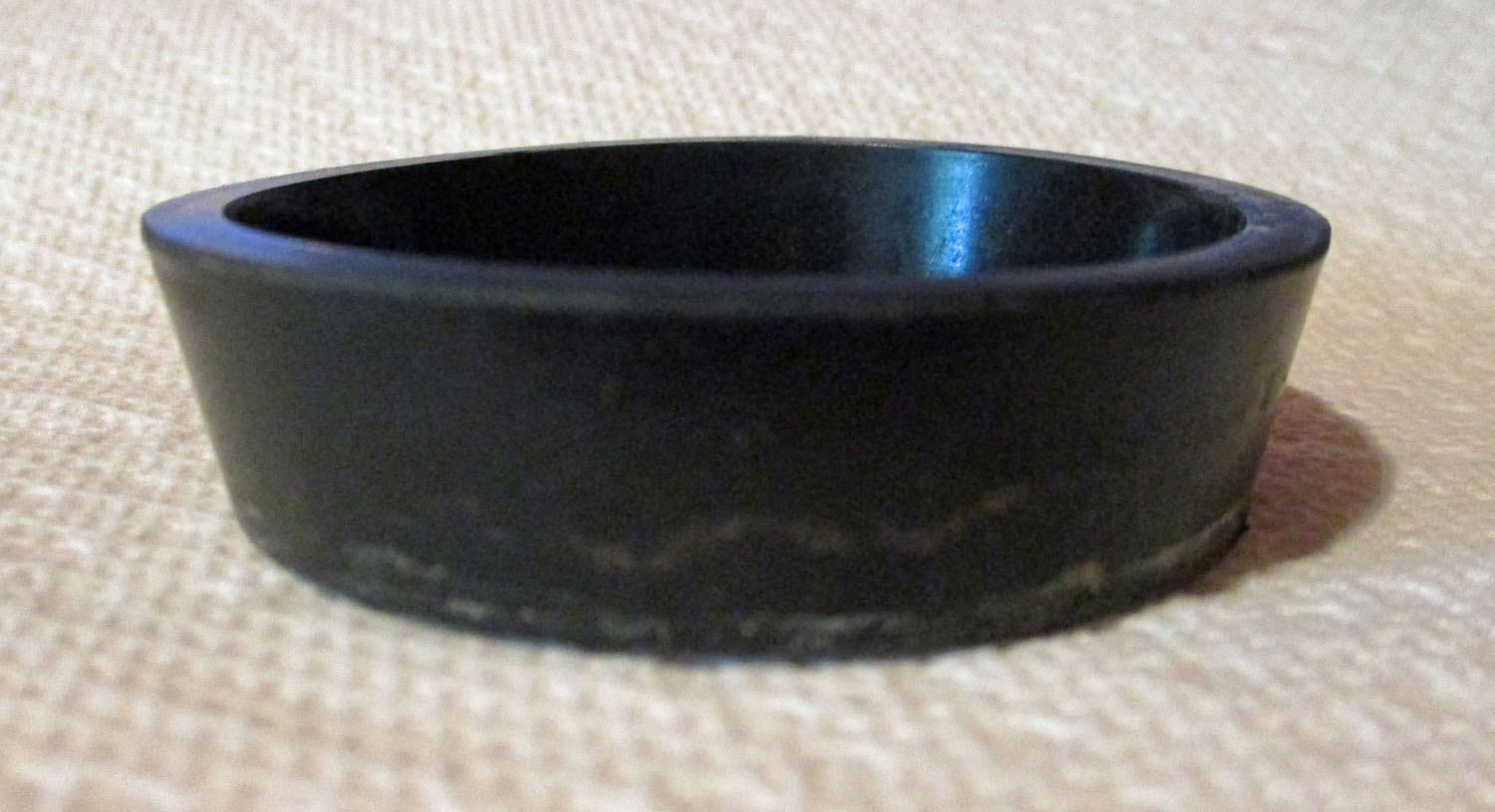 Friction Pad, Smooth w/out Opening, for 2" Glass Pipe 4 Pad Friction Smooth w/out Opening 2 1/8"-2 3/8"OD