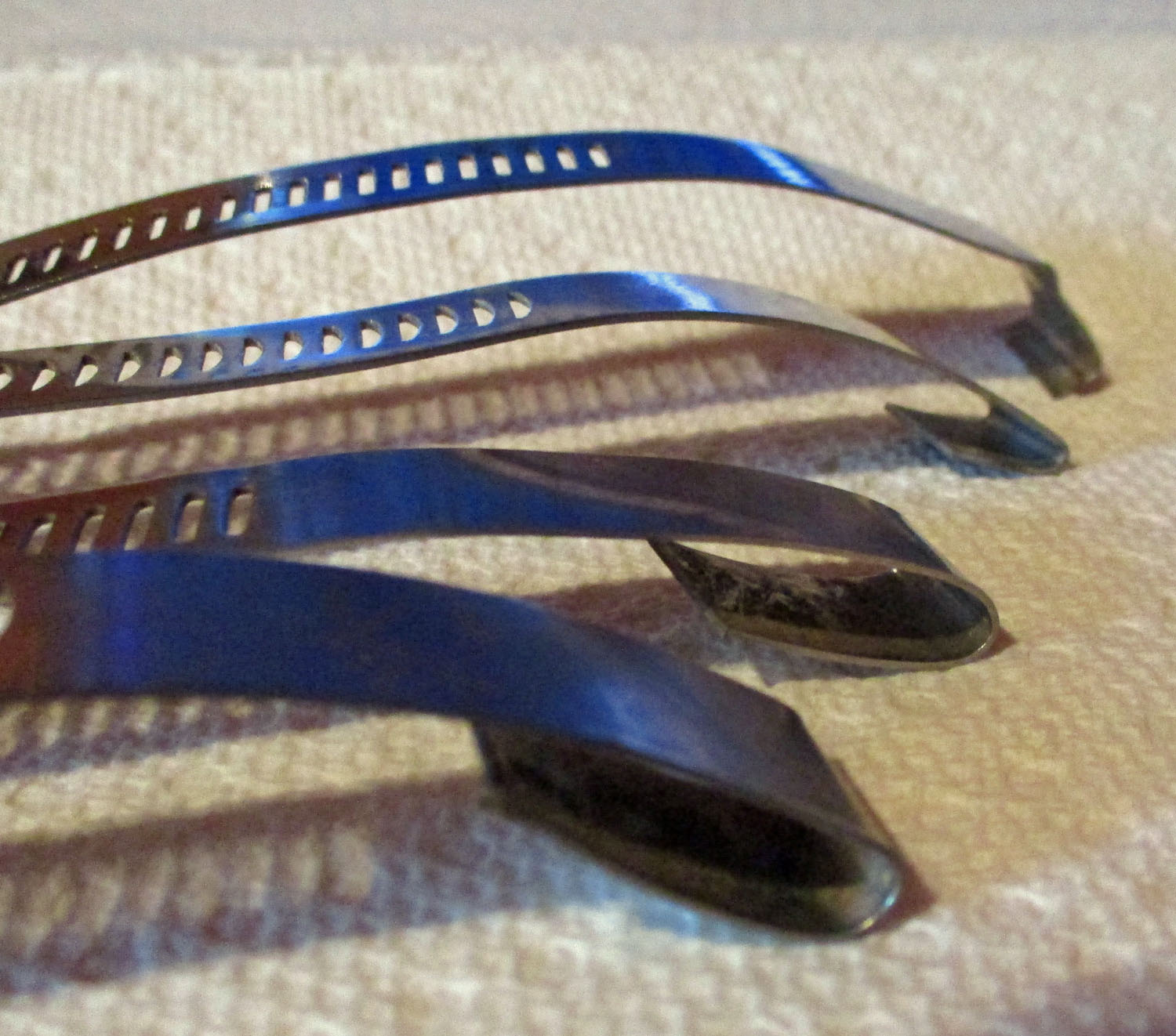 Male Clamp Half for 3" Pipe, Pkg/4 6 Clamp Half Male 5 1/2"L Pkg of 4