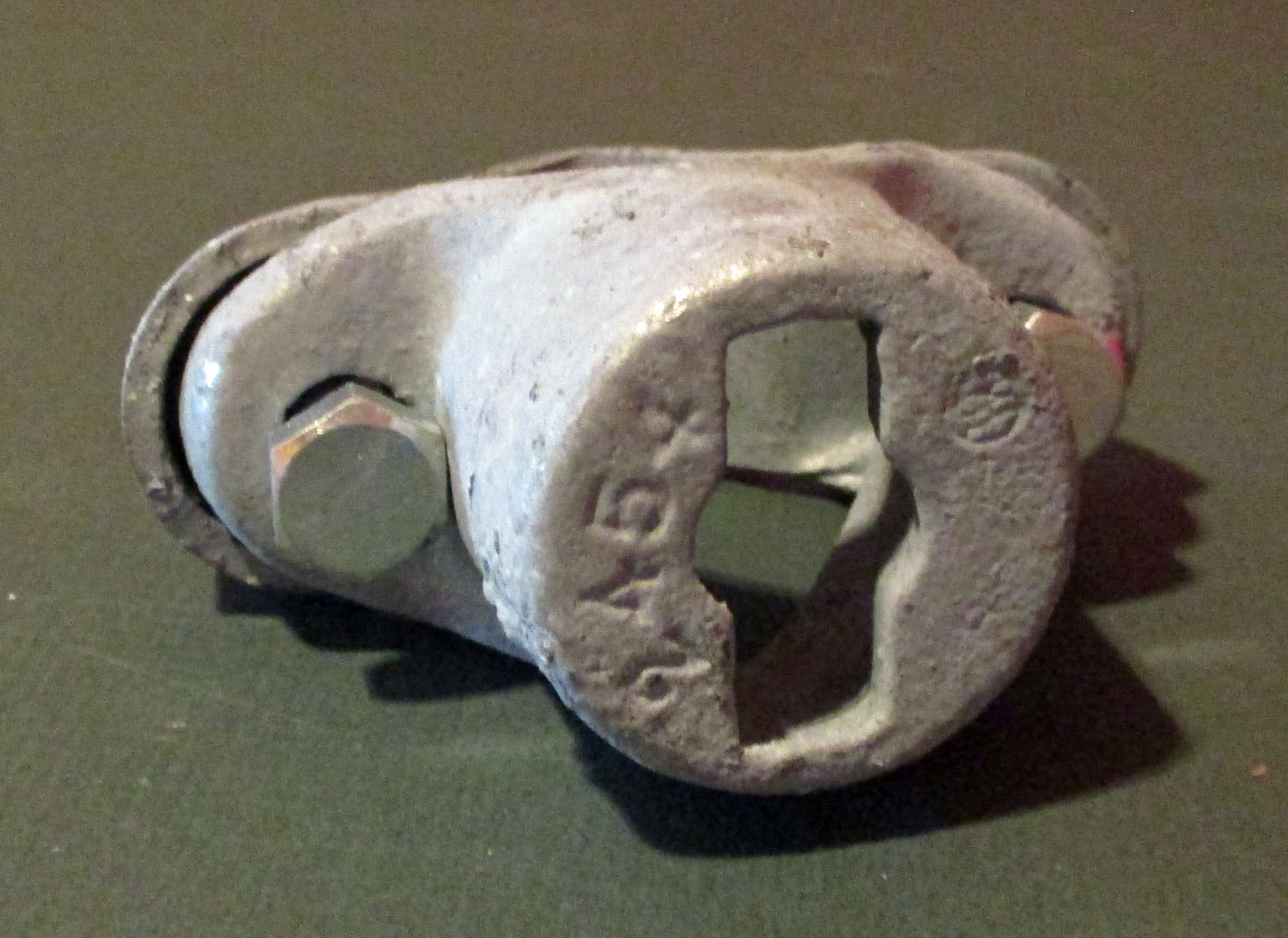 Clamp For 1 1/2&Amp;Quot; Pipe 3 1/8&Amp;Quot;H