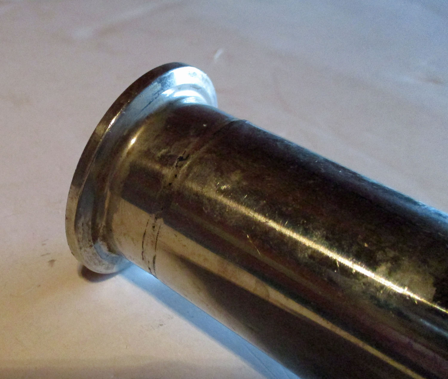 Pipe 1 1/2", w/90° Bend & Tri-Clover Ferrules 12"L x 5 1/2"W 5 Pipe 1 1/2", w/90° Bend & Tri-Clover Ferrules 12"L x 5 1/2"W