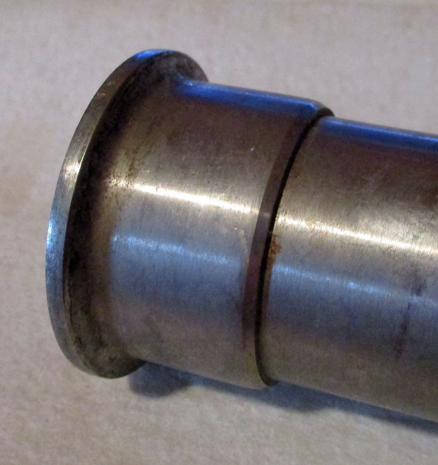Pipe Straight 1 1/2" w/Roll-On Ferrules 8"L 4 Pipe Straight 1 1/2" w/Roll-On Ferrules 8"L