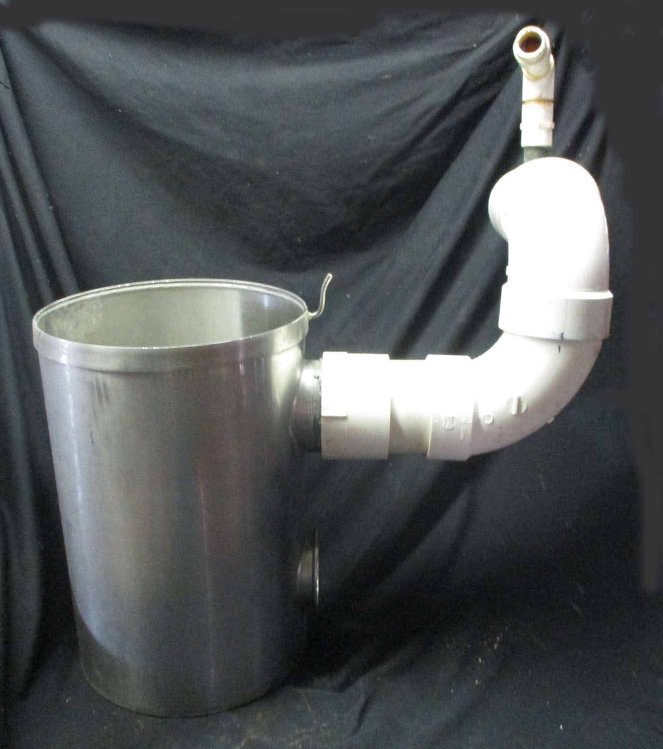 Bucket Trap w/ Ball SS 12"OD 8 Trap Bucket w/ Ball SS 12"OD