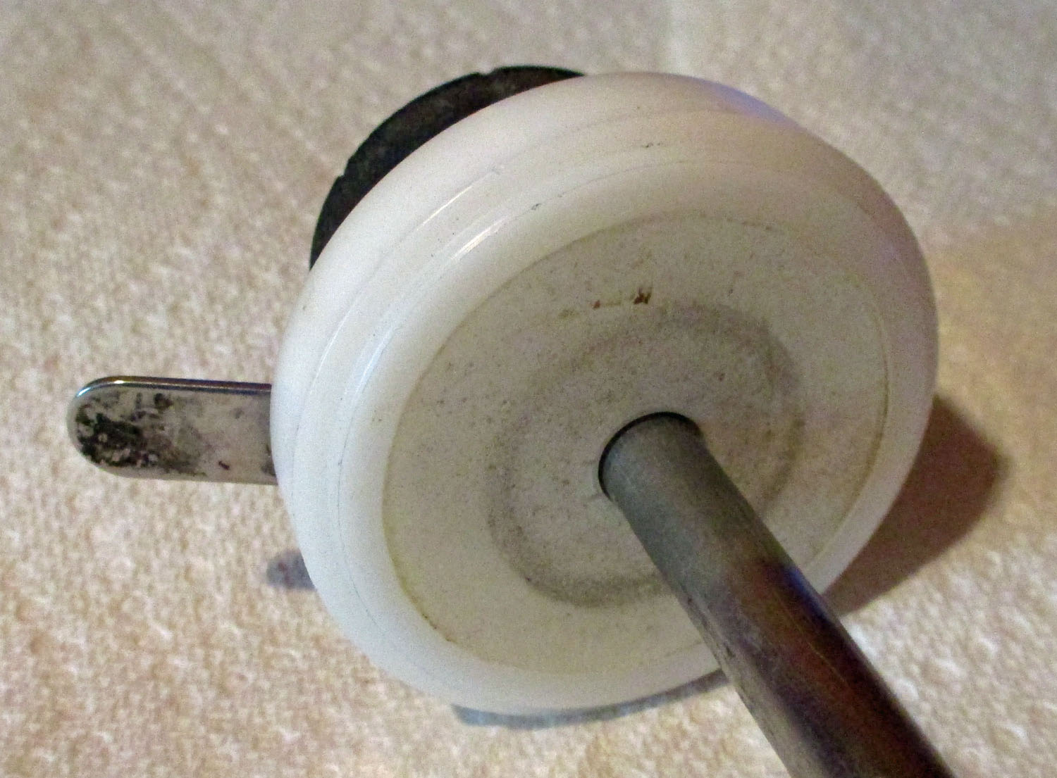 Plunger w/Cover & Handle for 1 1/2" Pipe 8 13/16"L 4 Plunger w/Cover & Handle for 1 1/2" Pipe 8 13/16"L