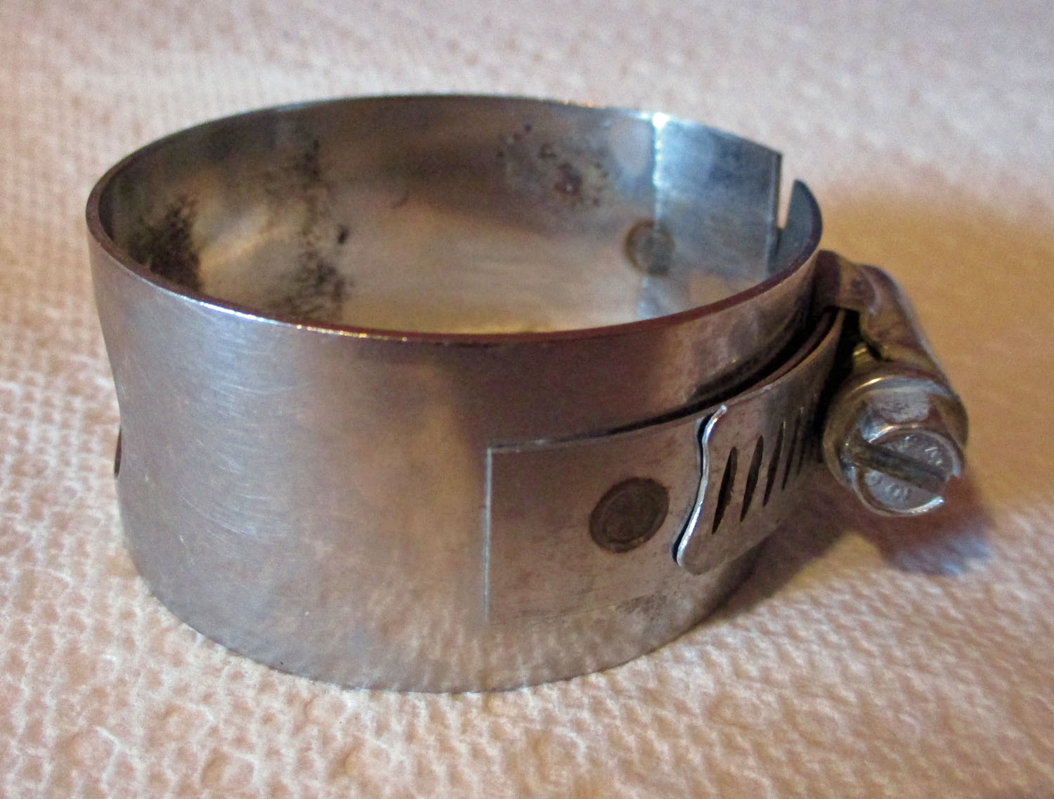 Milk Valve Clamp for 2" Pipe 6 Clamp Milk Valve #10, 2"