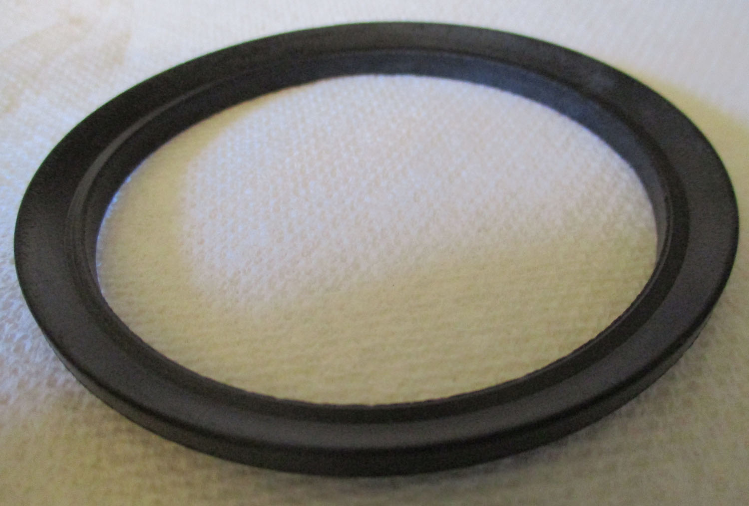 Gasket, 3" Buna Bevel Seat 4 Gasket 3" Buna Bevel Seat