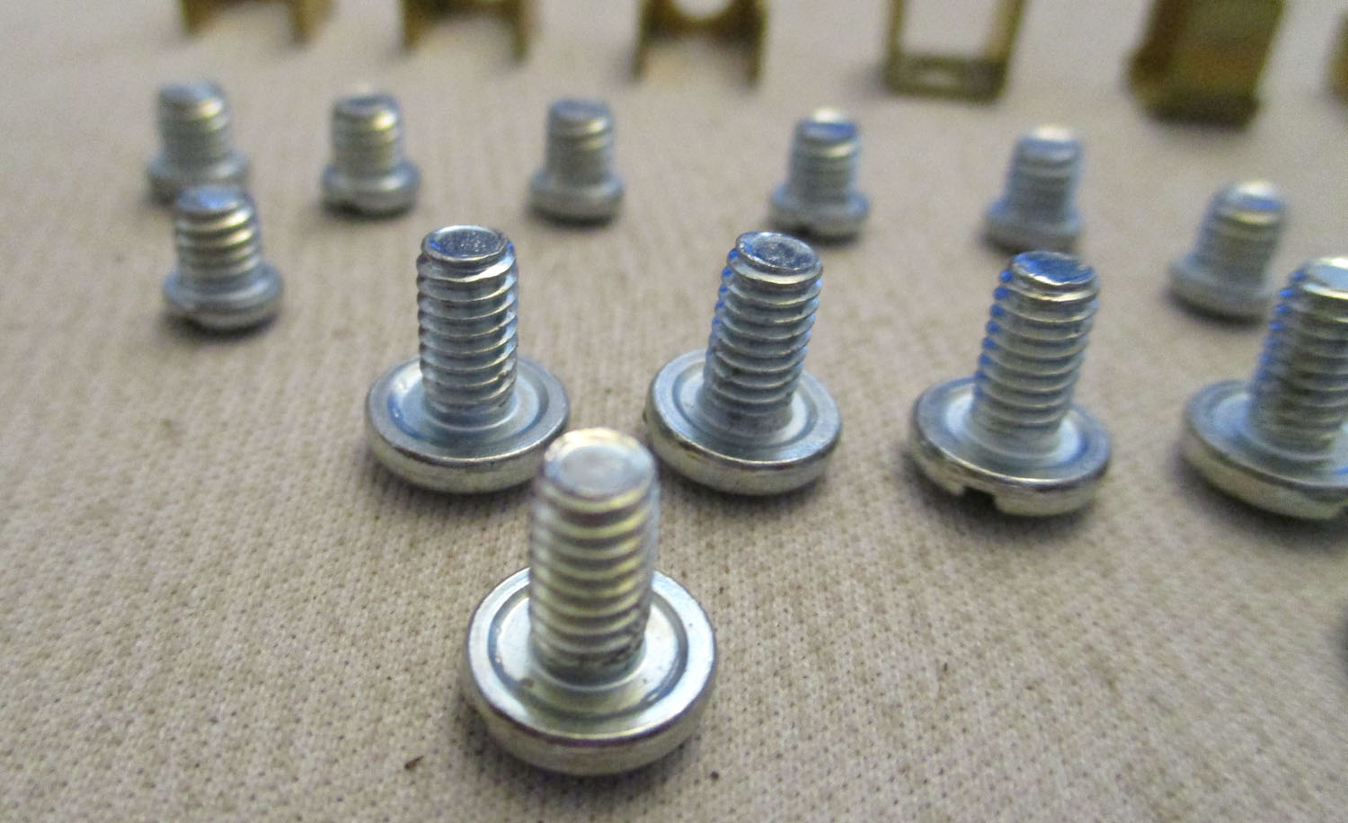 Screws And Brackets Pkg, #10-24 Thd Sz/#8-32 Thd Sz