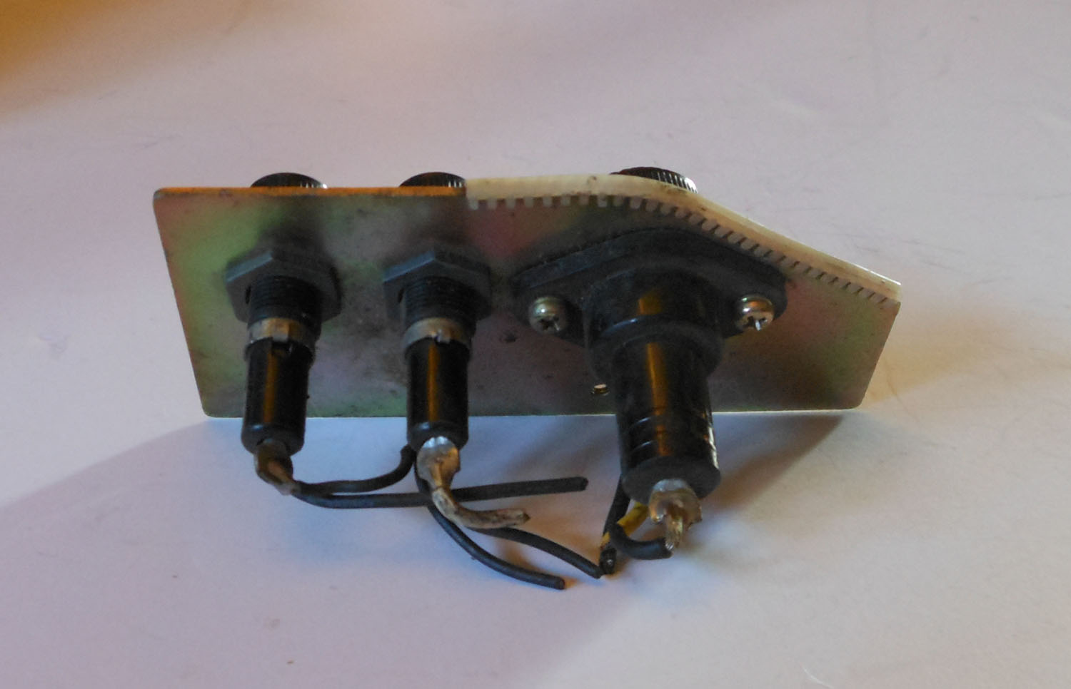 Fuse Group 250V 4 Fuse Group 250V