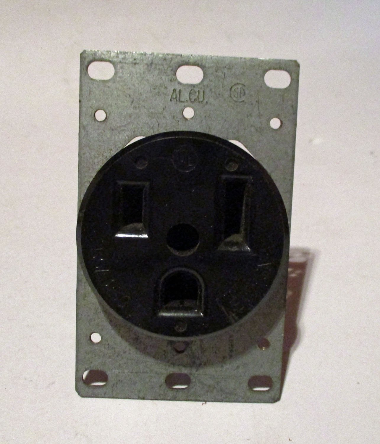 Flush Mount Receptacle 5 Receptacle 1 Gang Single Flush 50AMP 125/250V