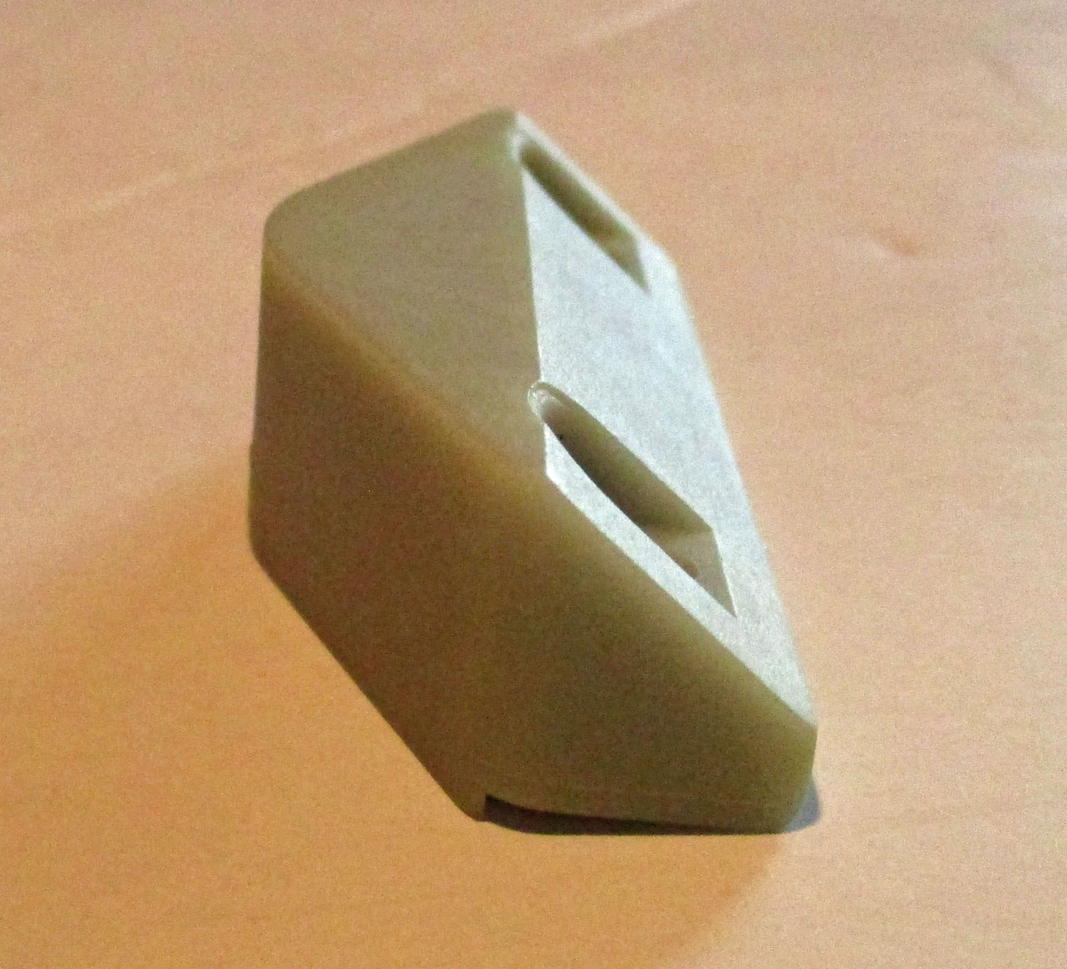 Handle 2 13/16"L 5 Handle 2 13/16"L