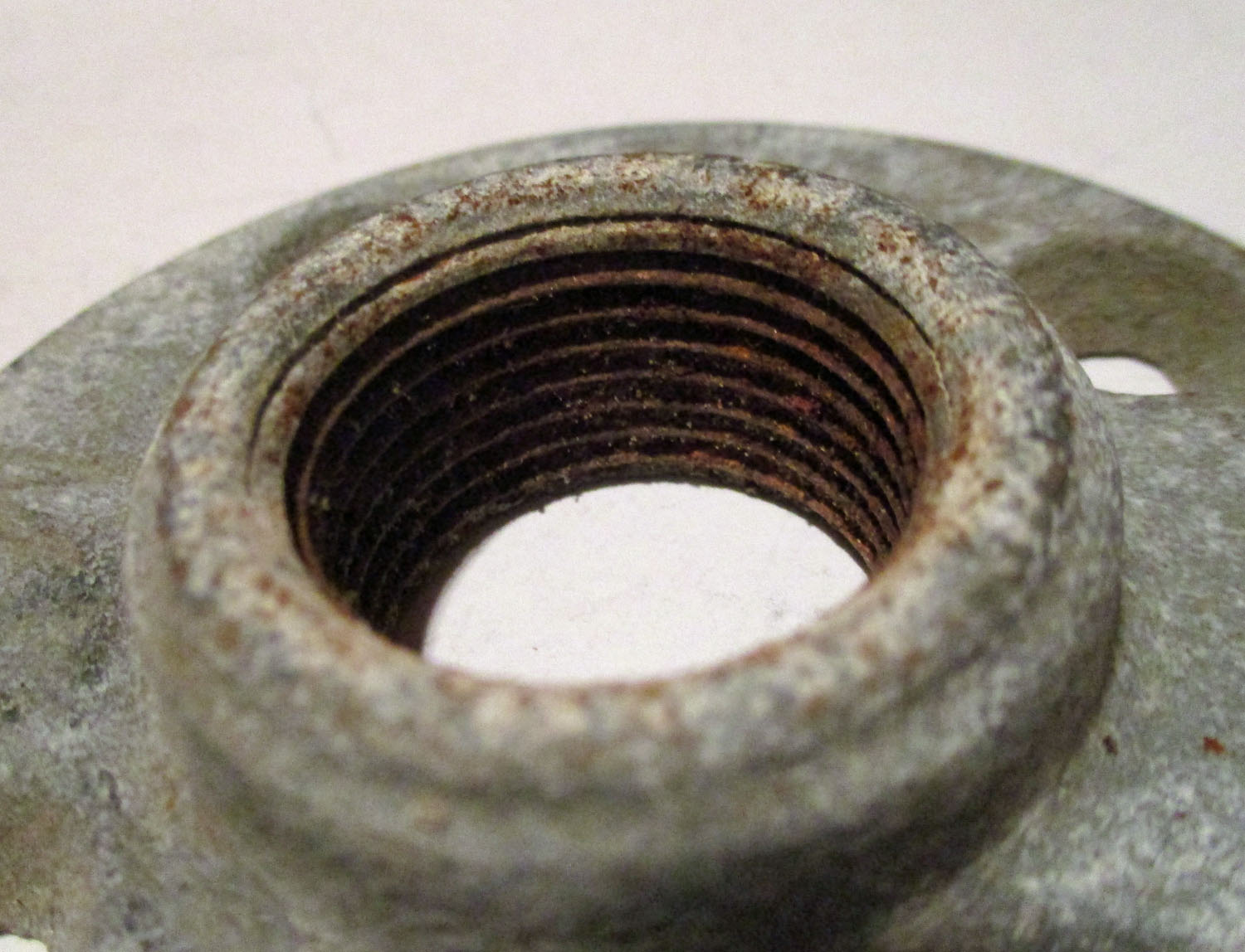 Threaded Pipe Mount 5 Mount Ceiling Light