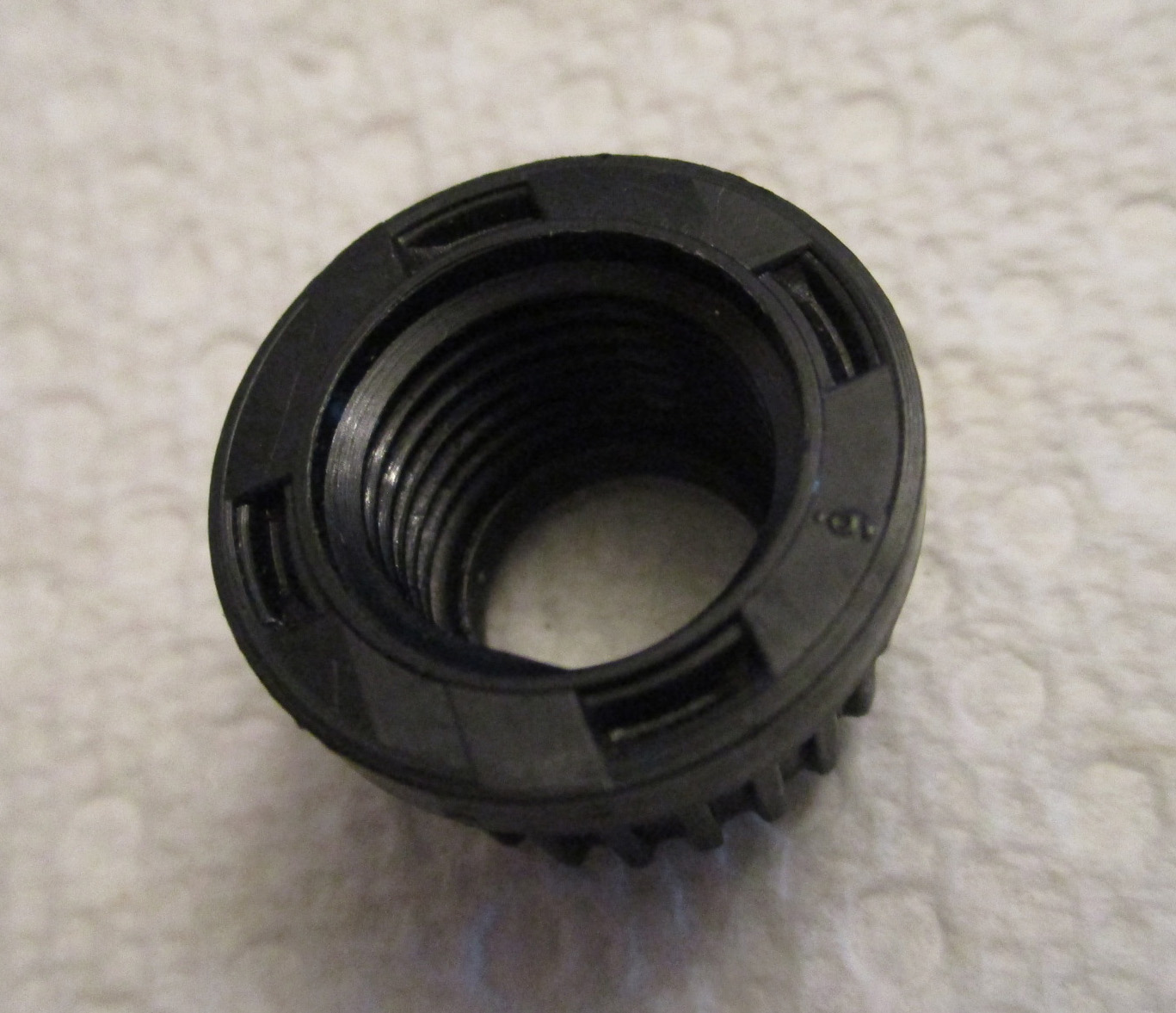 Plastic Knob, 1/2-20 THD SZ 5 Knob Plastic 1/2-20 THD SZ