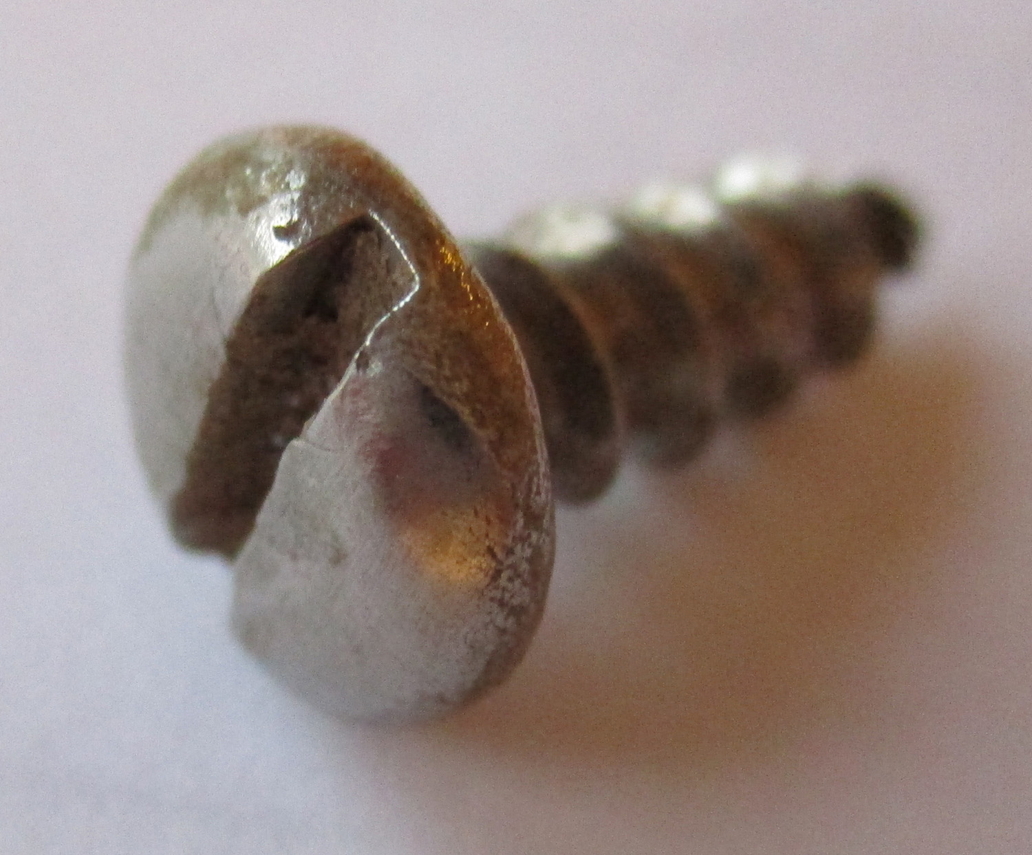 Screw, Sm Ss Pn Sl, 5/8&Amp;Quot;L 3/16&Amp;Quot; Thd Od, Pkg./18