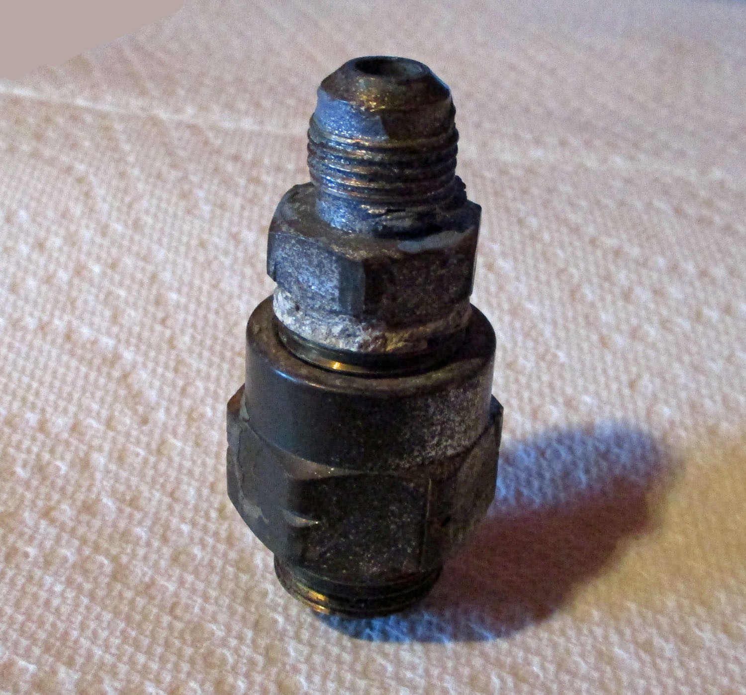 Reducer 2 13/16"L, 7/32 4 Reducer 2 13/16"L, 7/32