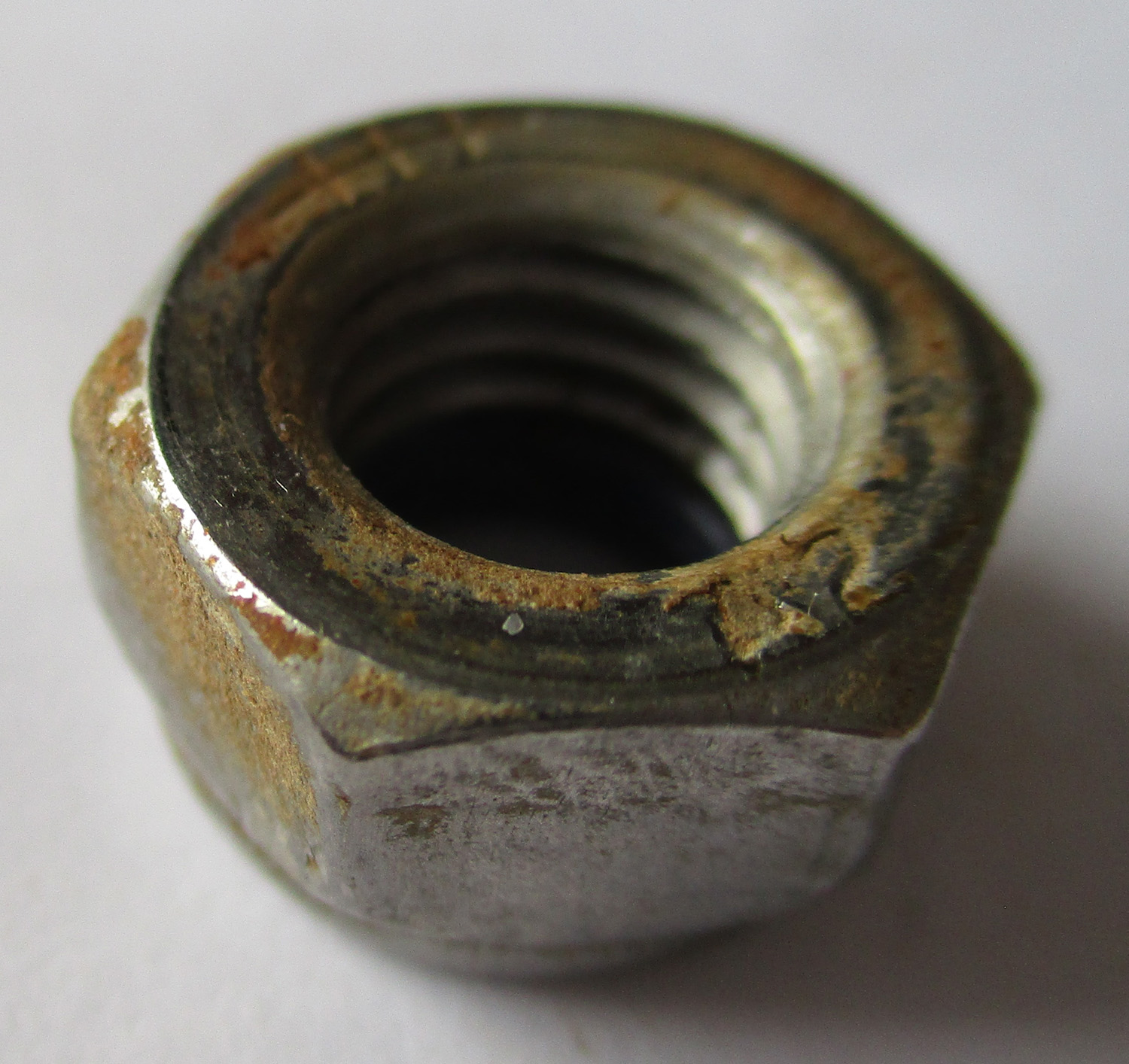 Nut, Hex, Lock, 1/2"OD 1/4"ID 5/16"H 4 Nut, Hex, Lock, 1/2"OD 1/4"ID 5/16"H