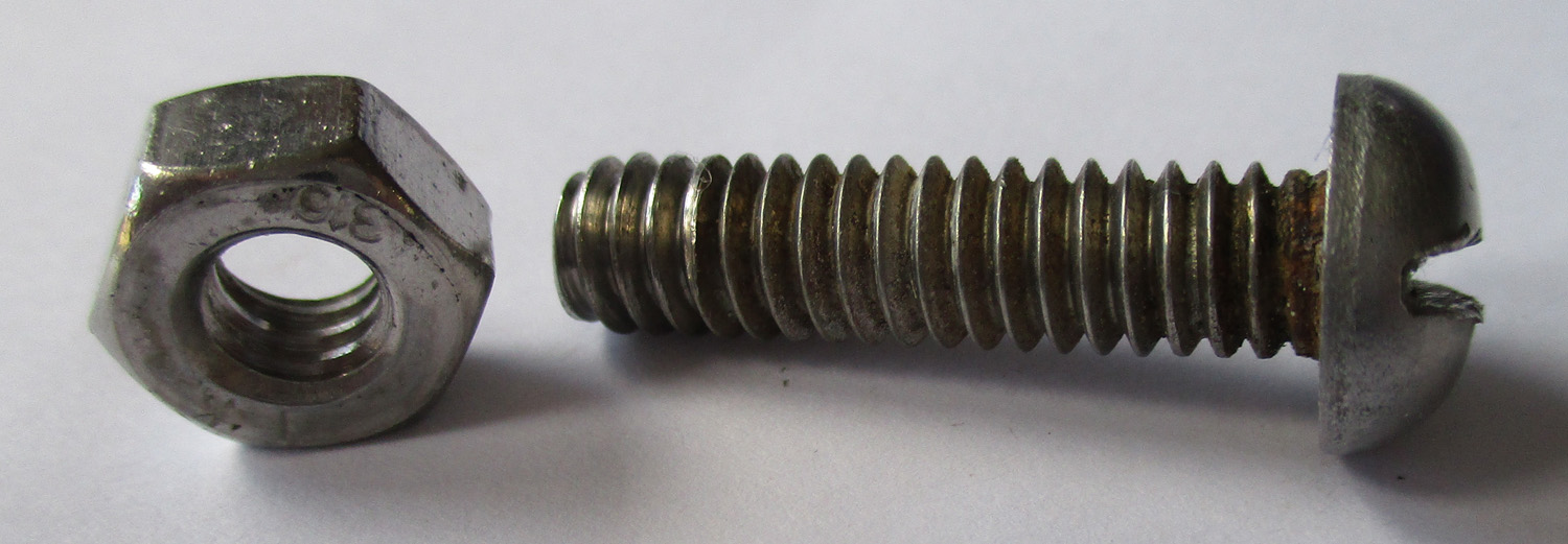 Bolt, Rh Sl, W/Nut, 1 3/16&Amp;Quot;L 1/4&Amp;Quot;Od