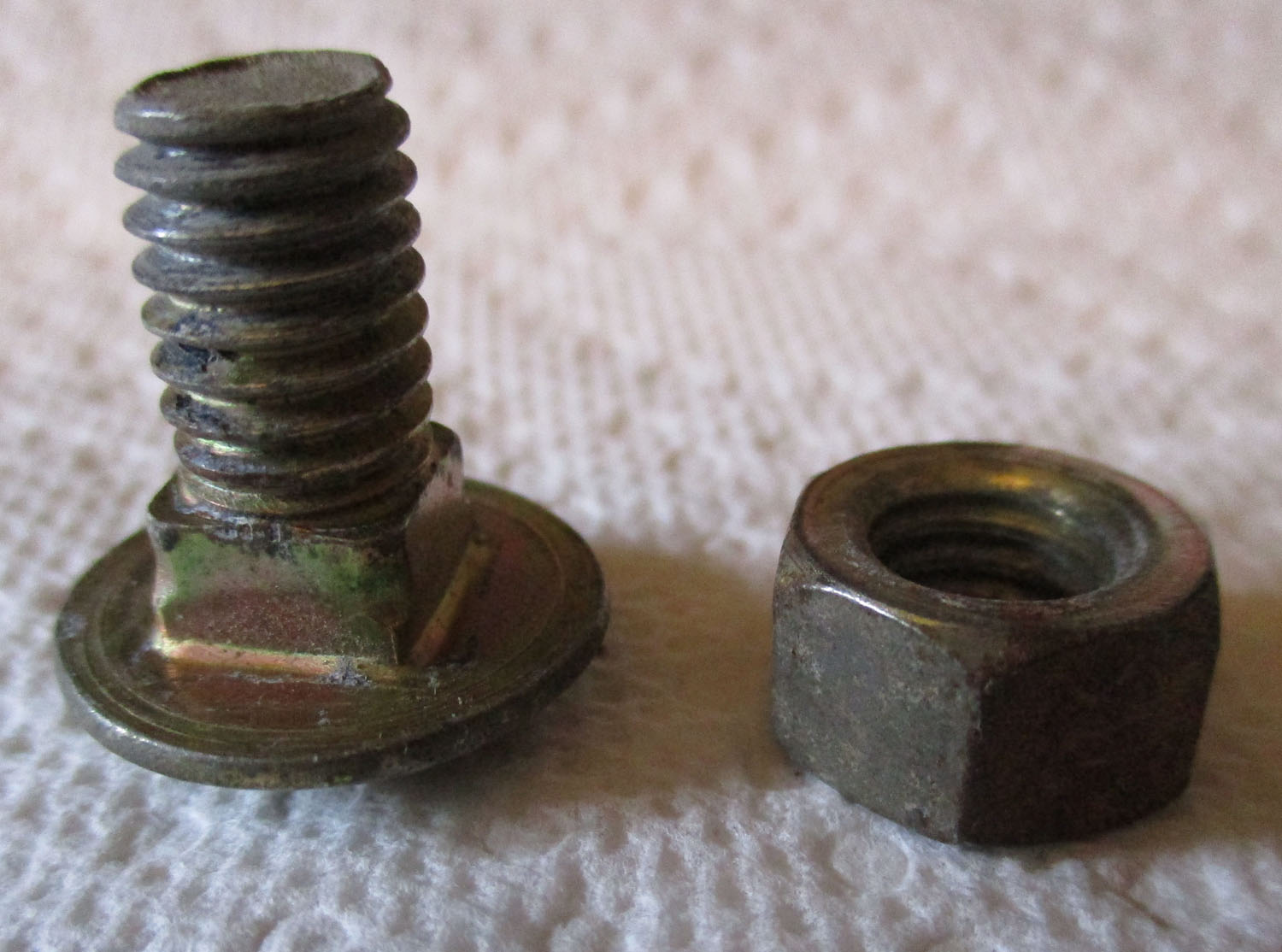 Bolt, Carriage 15/16&Amp;Quot; L