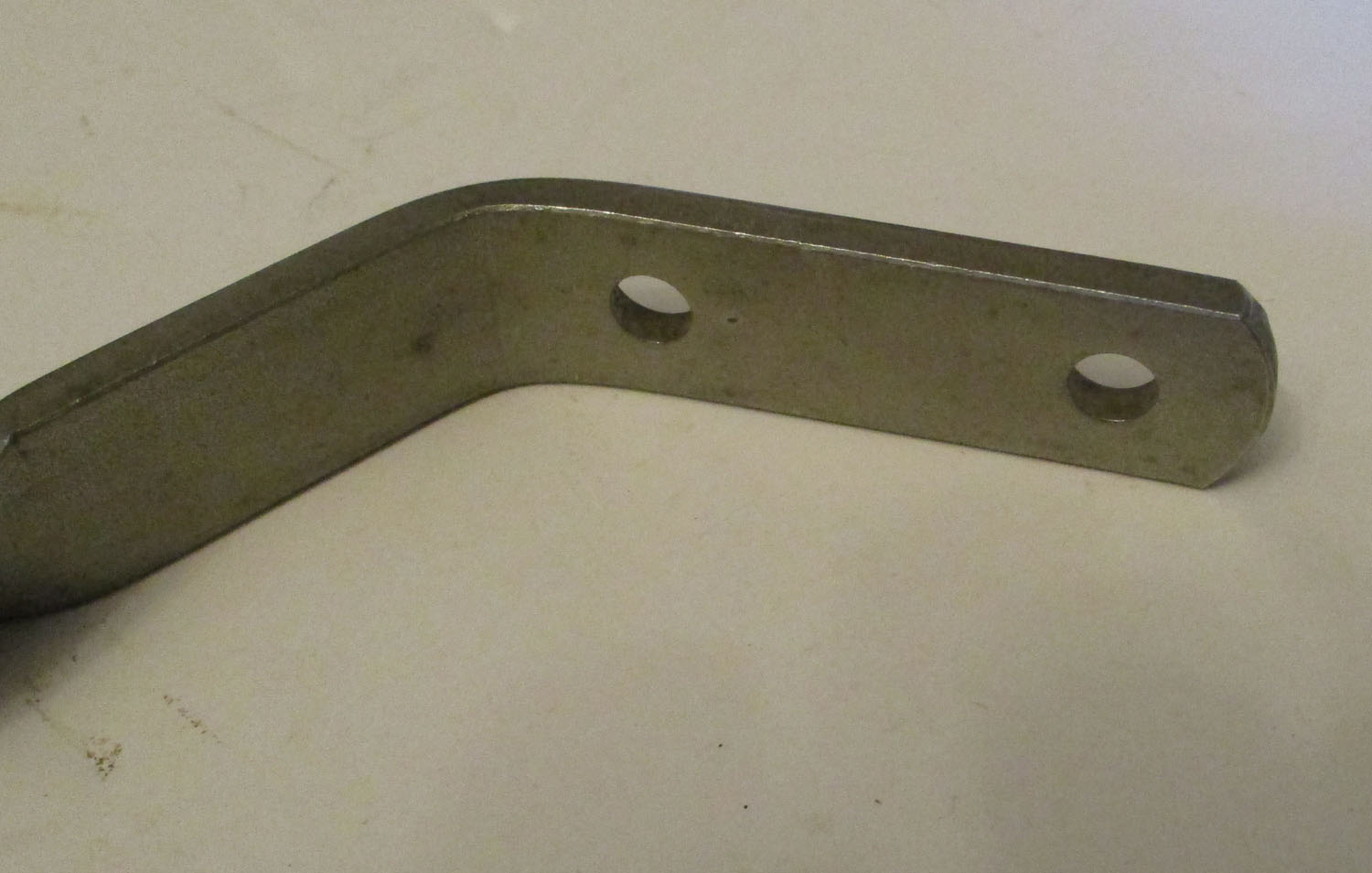 Bracket Wall for Sink Pair 4 Bracket Wall for Sink Pair