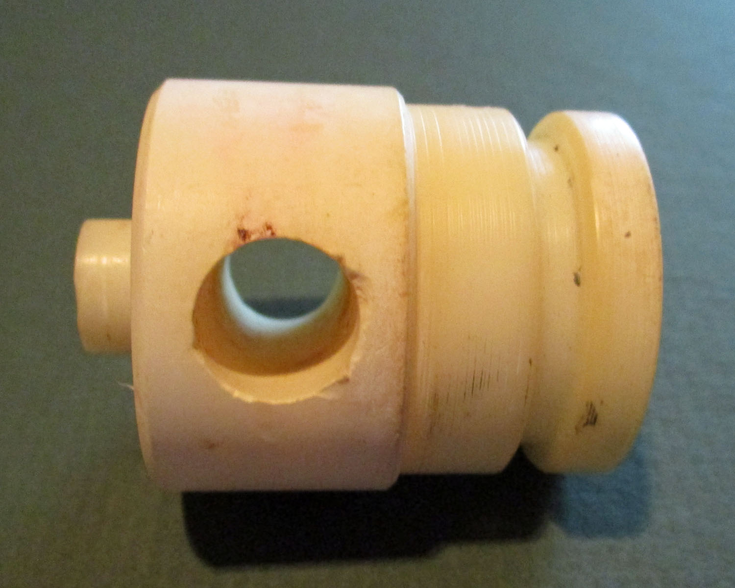 Seal Retainer for Pump 4 Tee Nipple To Wash