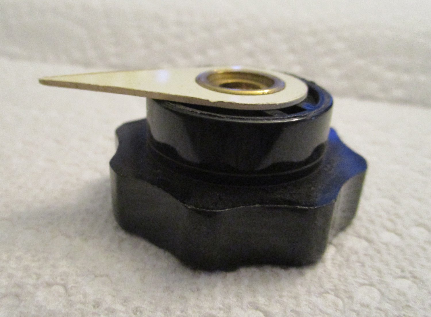 Knob, Black w/Pointer for Decomatic III 4 Knob Black w/Pointer for Decomatic III