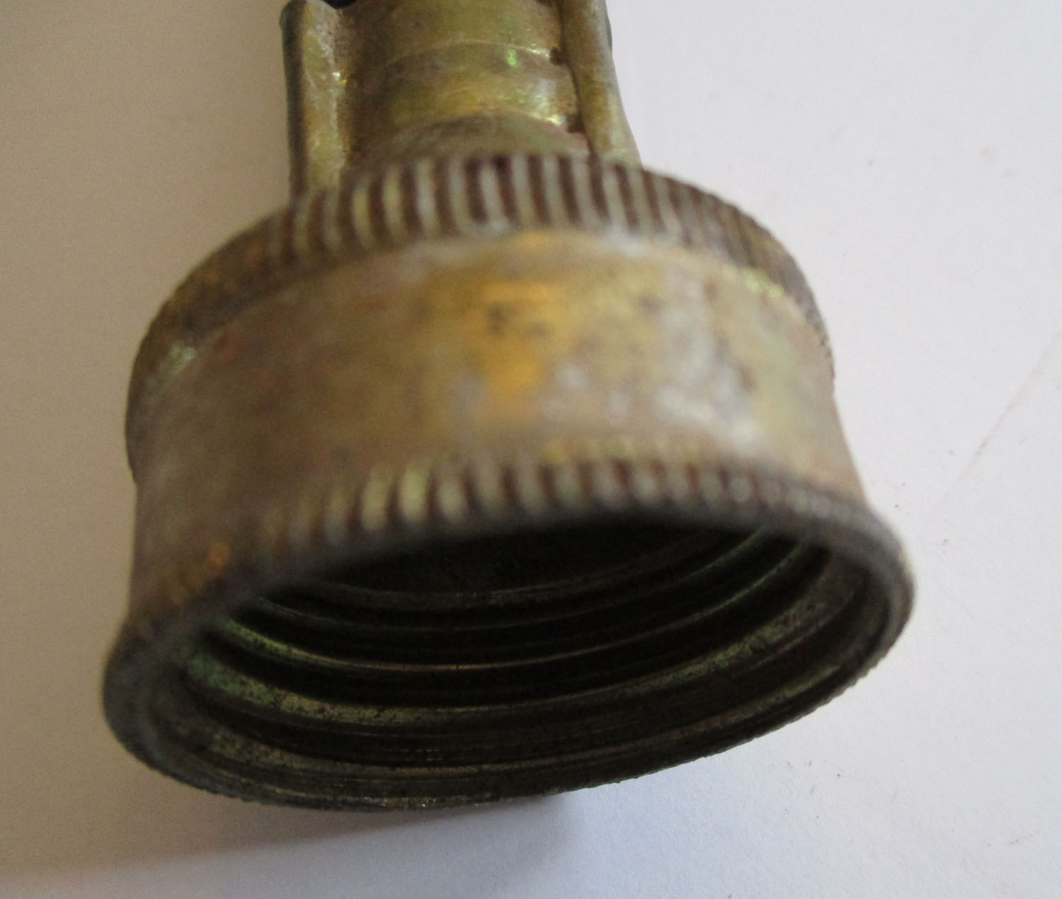 Hose Y 12 3/4"L 4 Hose Y 12 3/4"L