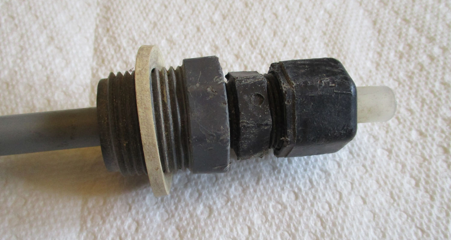 Tube Float 27 1/2"L 7 Tube Float 27 1/2"
