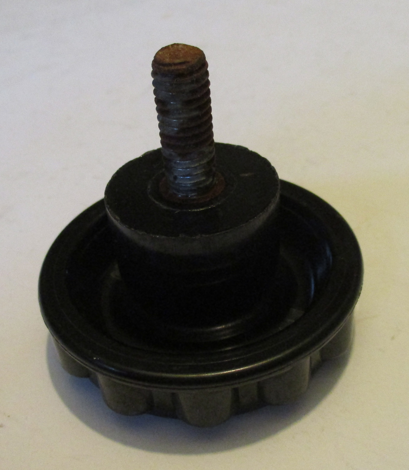 Knob with Threaded Connection 5 Knob with Threaded Connection