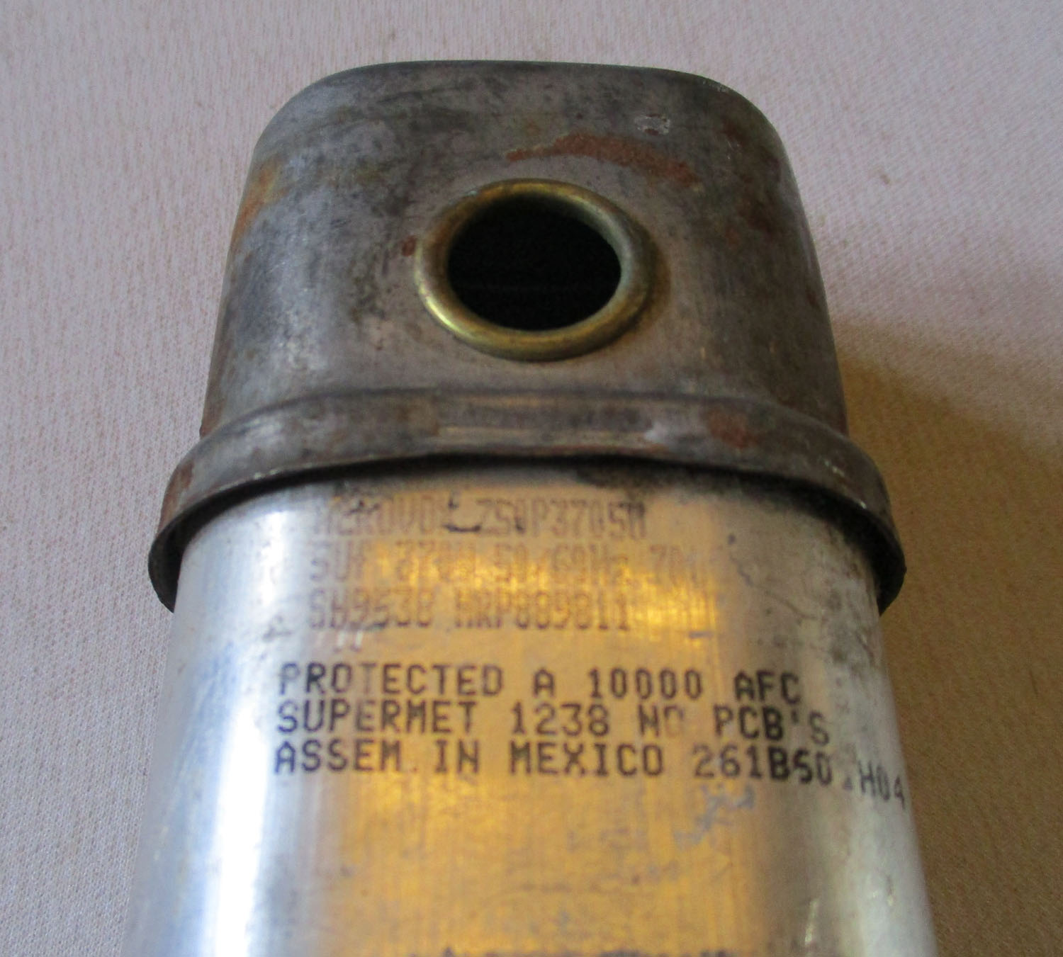 Capacitor Start 5µF 370V 250P3705H 4 Capacitor Start 5µF 370V 250P3705H