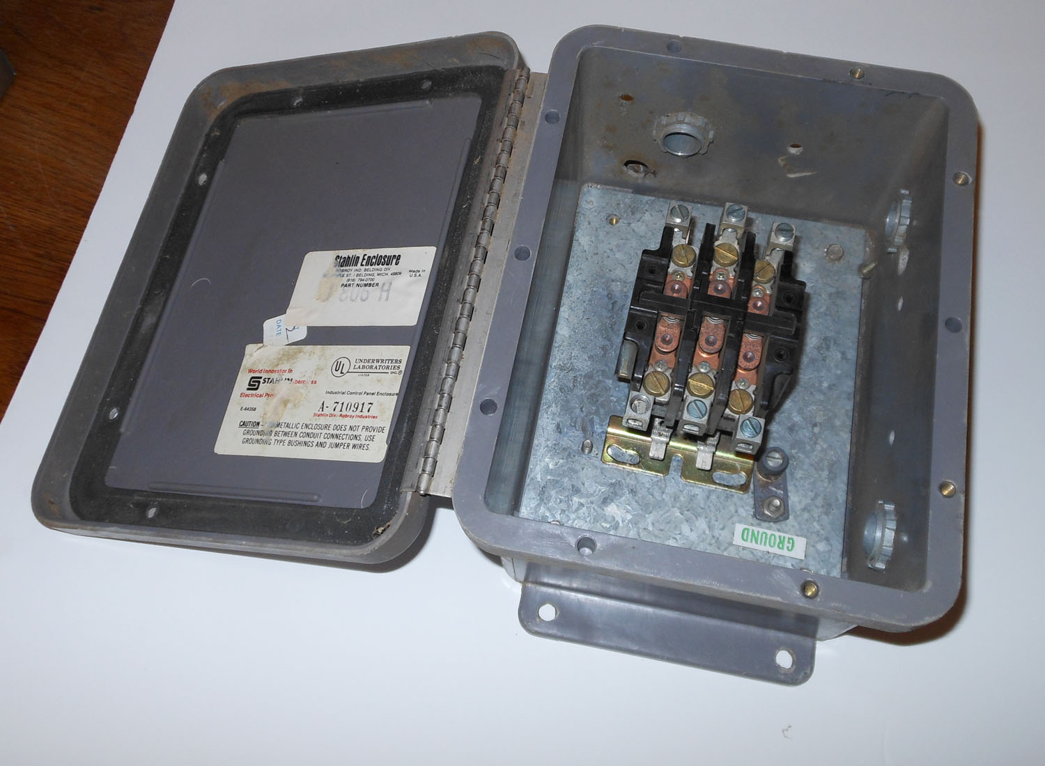 Contactor W/Box Chore Boy