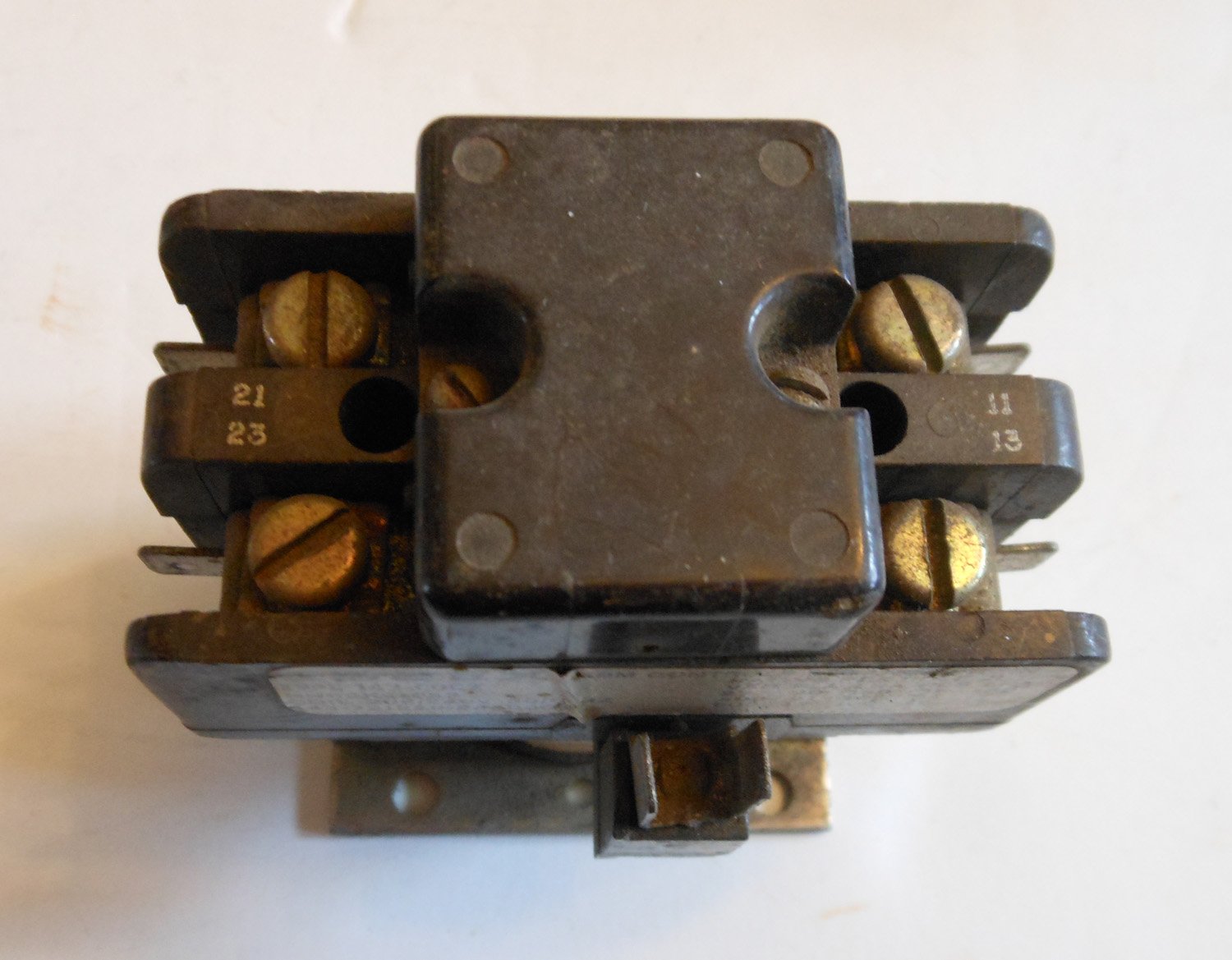 Contactor HN52KC-053 4 Contactor HN52KC-053