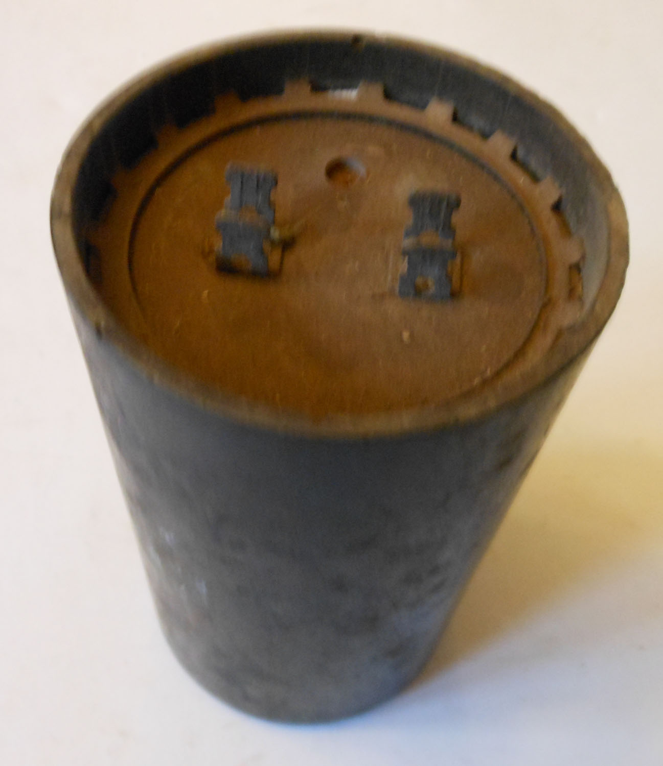 Capacitor Start 829-995µF 110VAC 909BA1 4 Capacitor Start 829-995µF 110VAC 909BA1