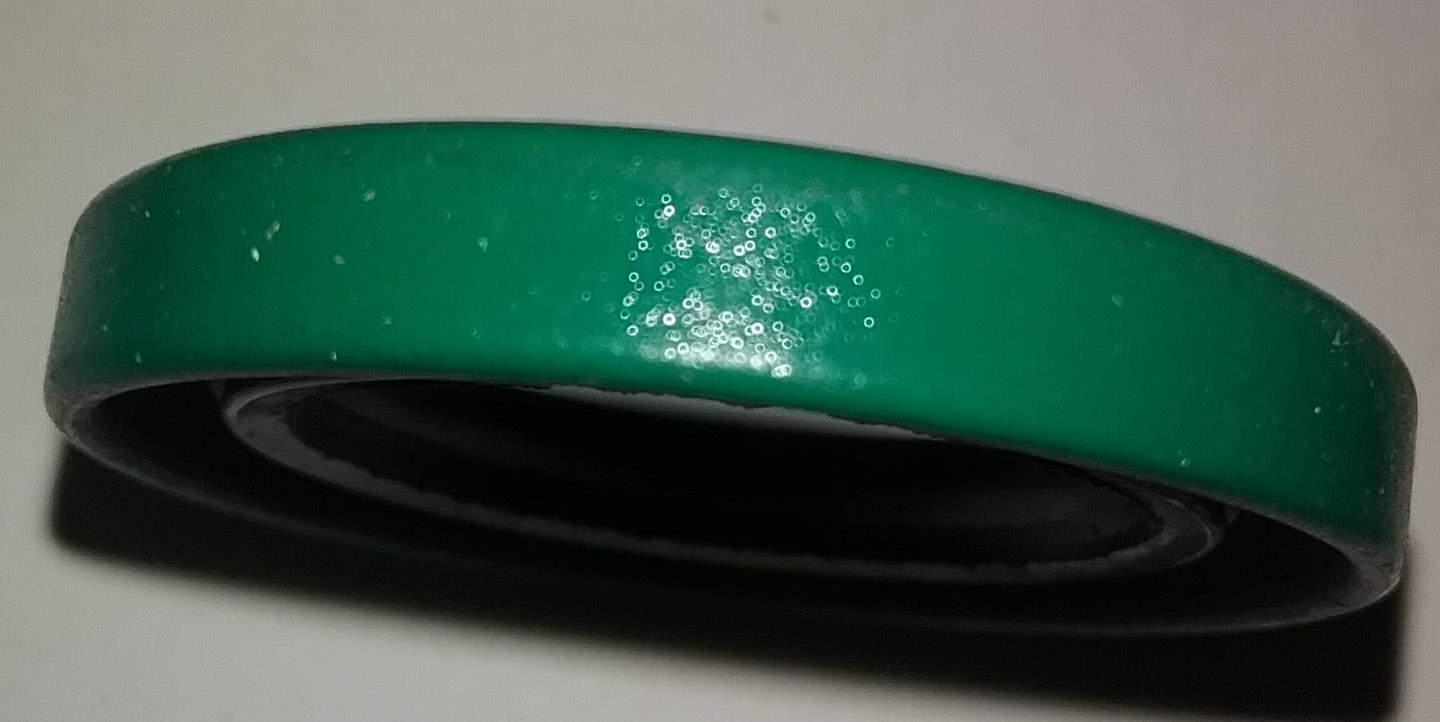 Seal Oil 1 5/8" OD 4 Seal Oil 1 5/8" OD