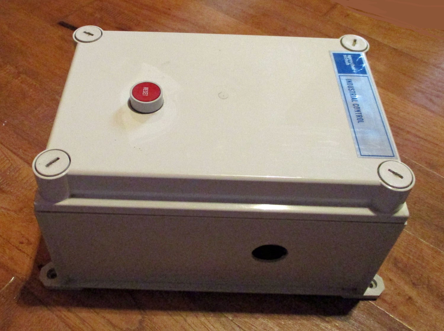 Control Box Contactor CT3-63 - 600VAC - 13 5/8"L 3 Control Box Contactor CT3-63 - 600VAC - 13 5/8"L