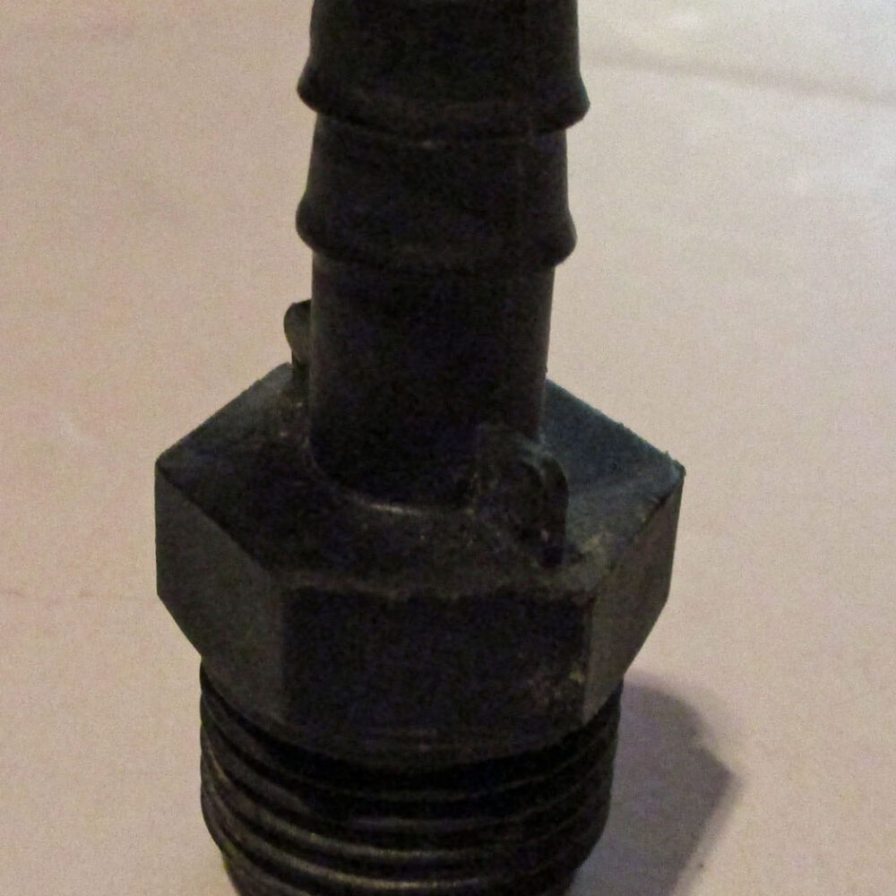 Nipple Threaded by Barbed 1 3/4"L